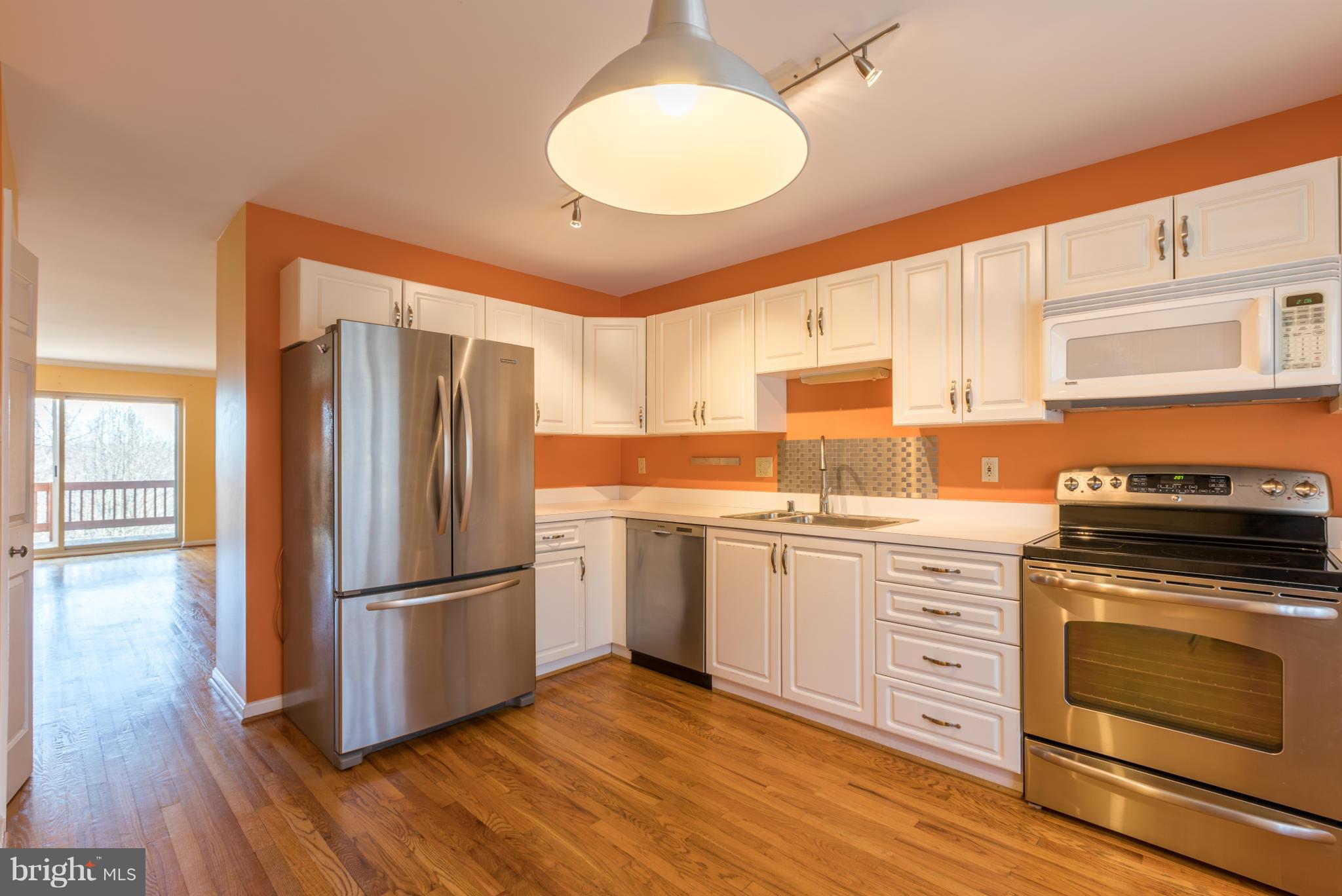 LOVETON FARMS - Residential Lease