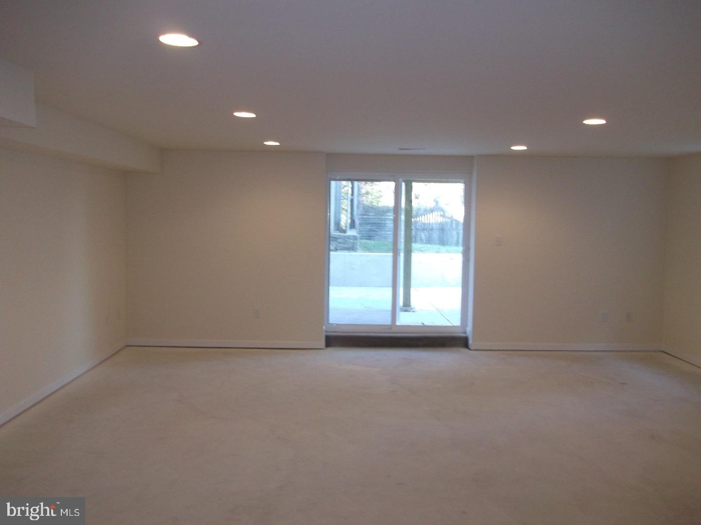 BUSTLETON - Residential