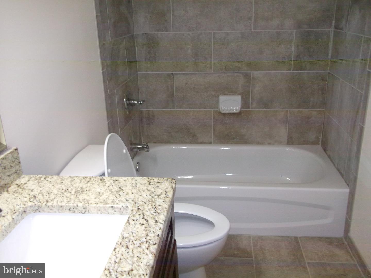 BUSTLETON - Residential
