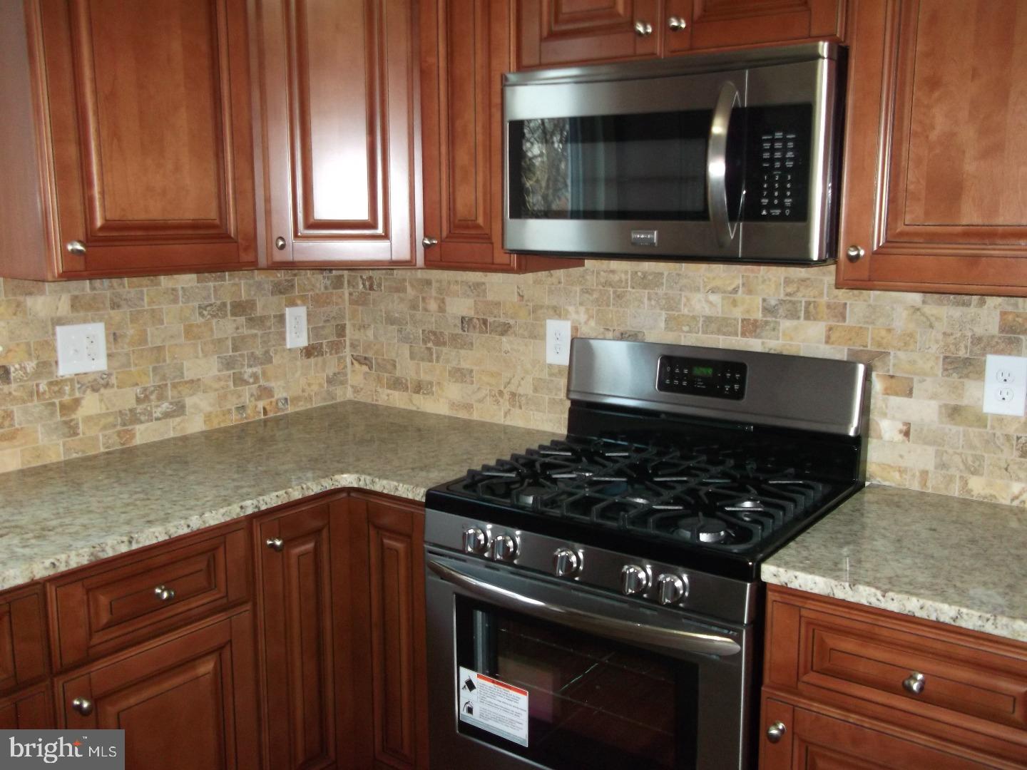 BUSTLETON - Residential