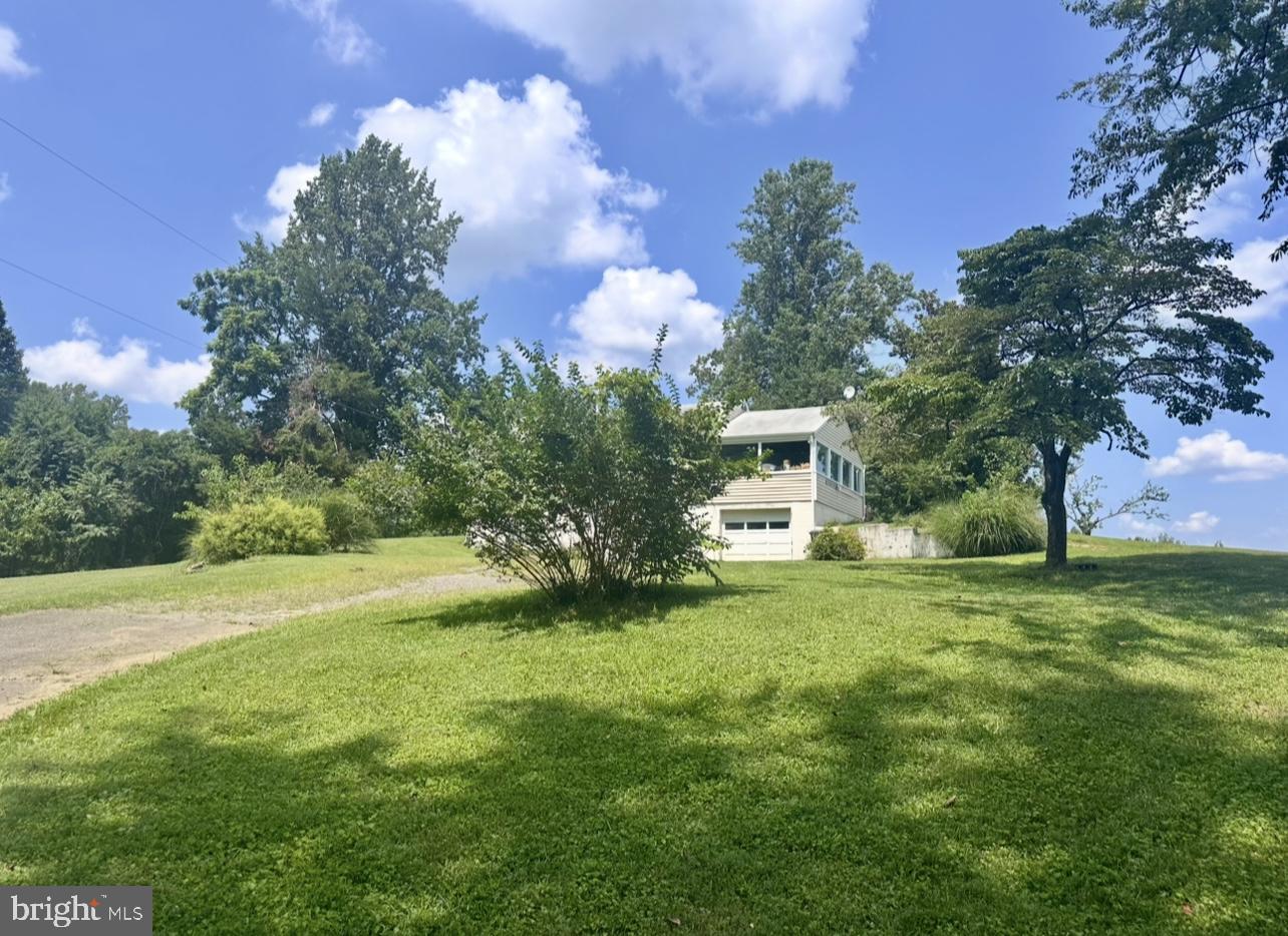6214 BEVERLEYS MILL ROAD