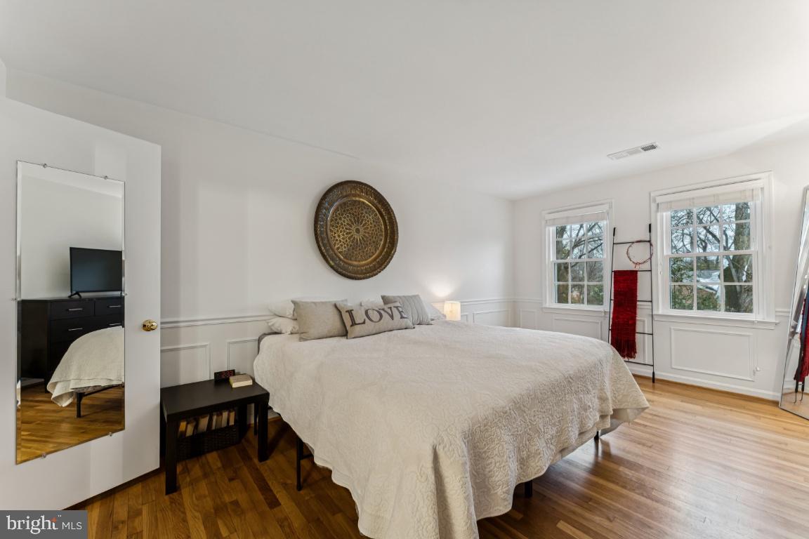 HAMLET PLACE - Residential