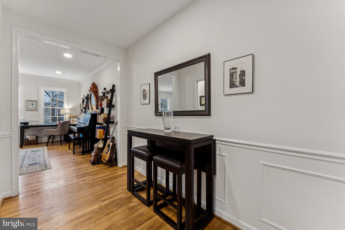 HAMLET PLACE - Residential