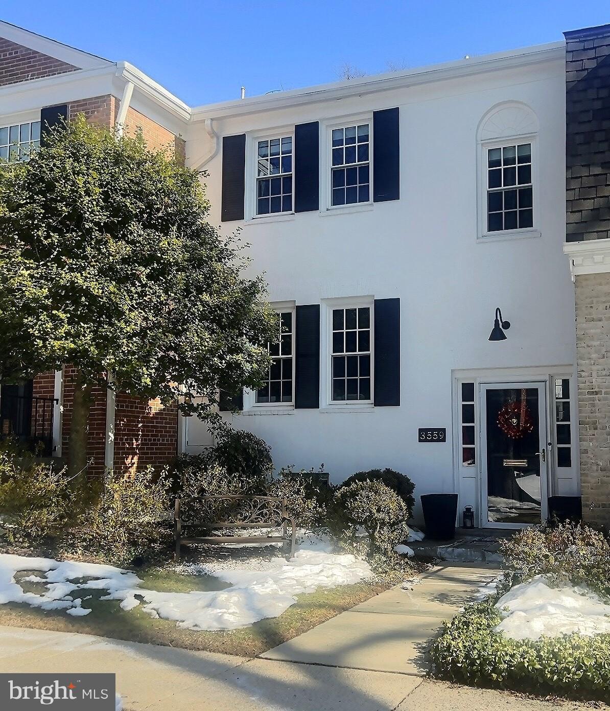 HAMLET PLACE - Residential