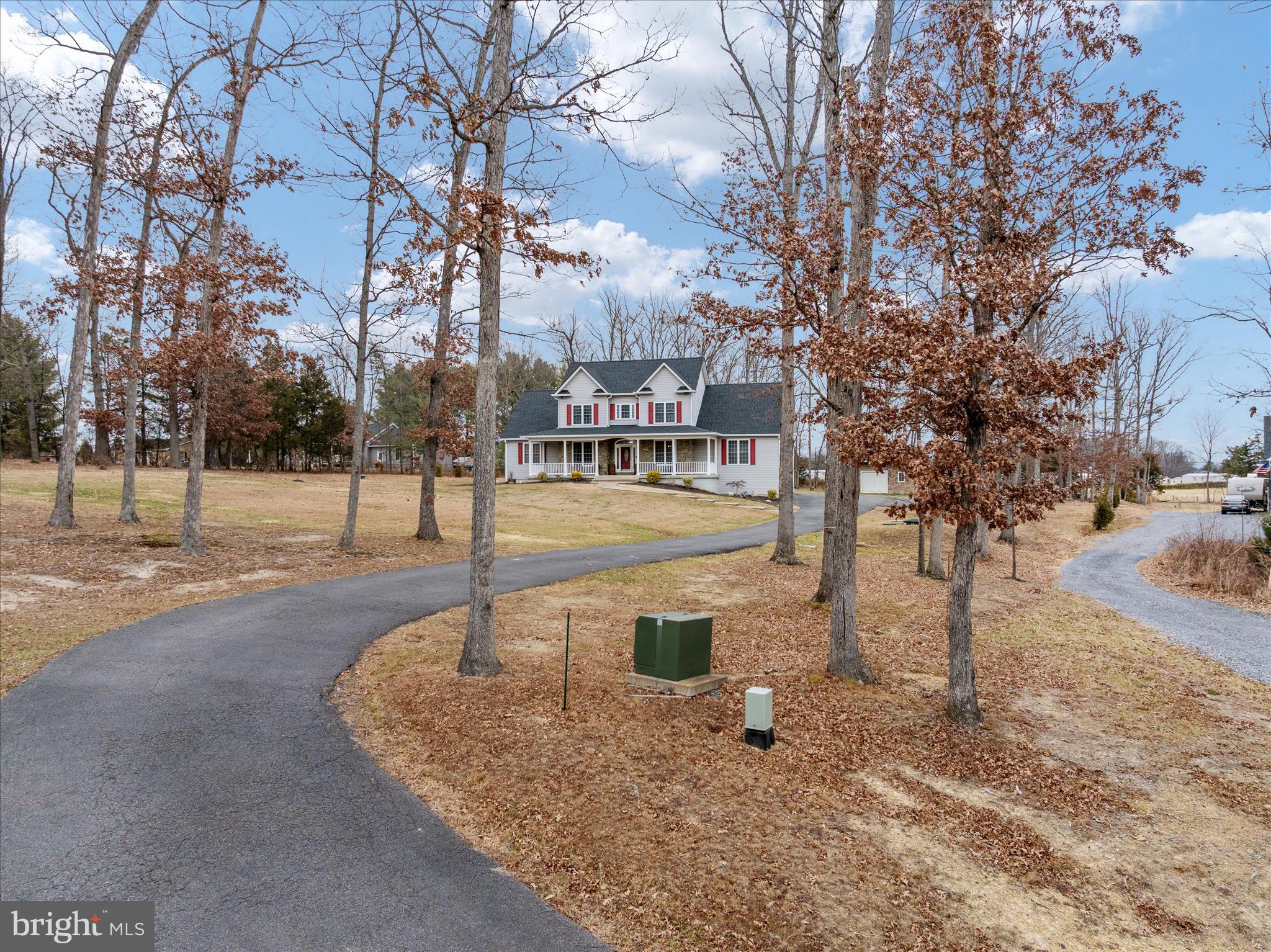 CREEK SIDE WOODS - Residential