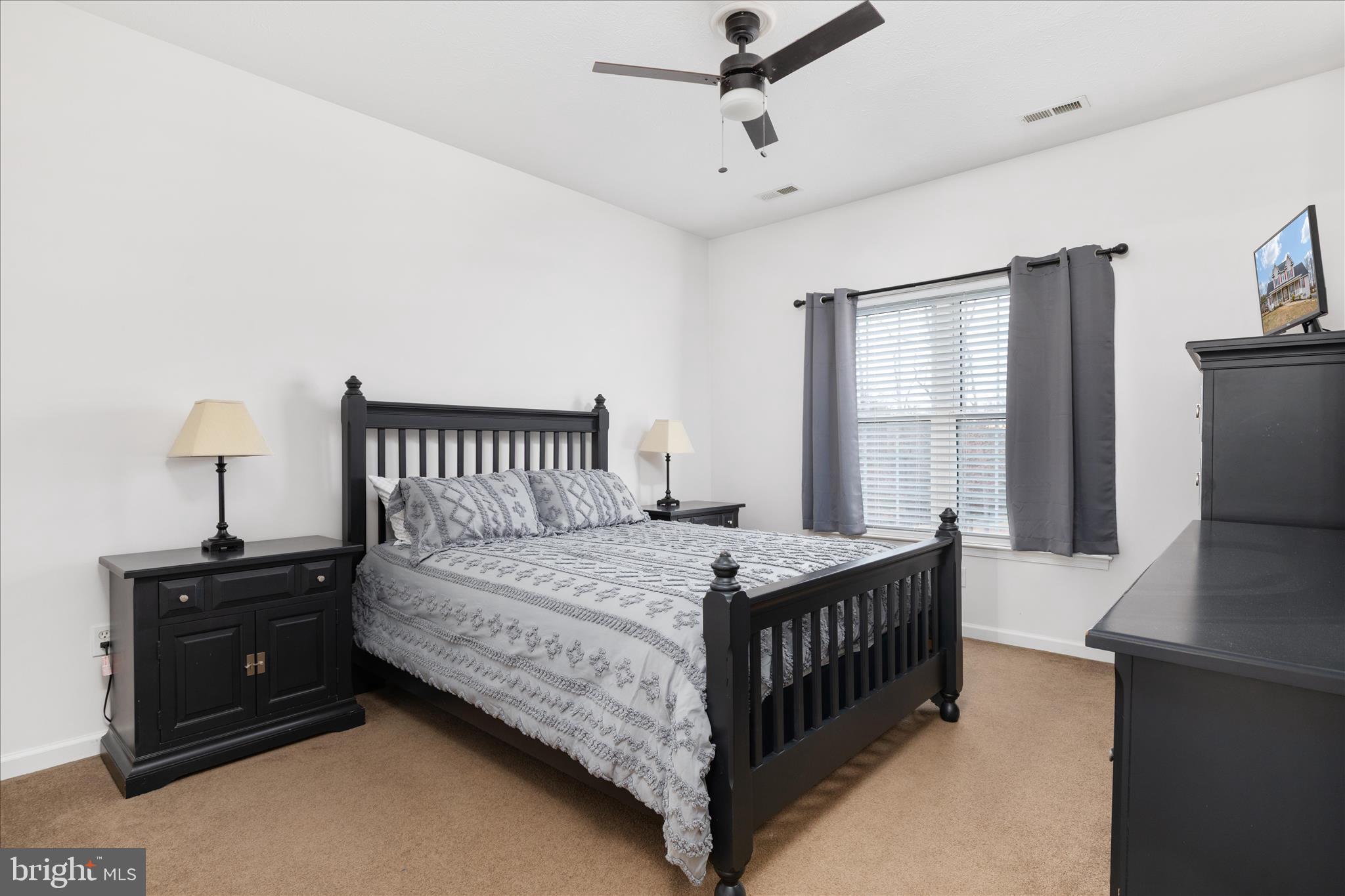 CREEK SIDE WOODS - Residential