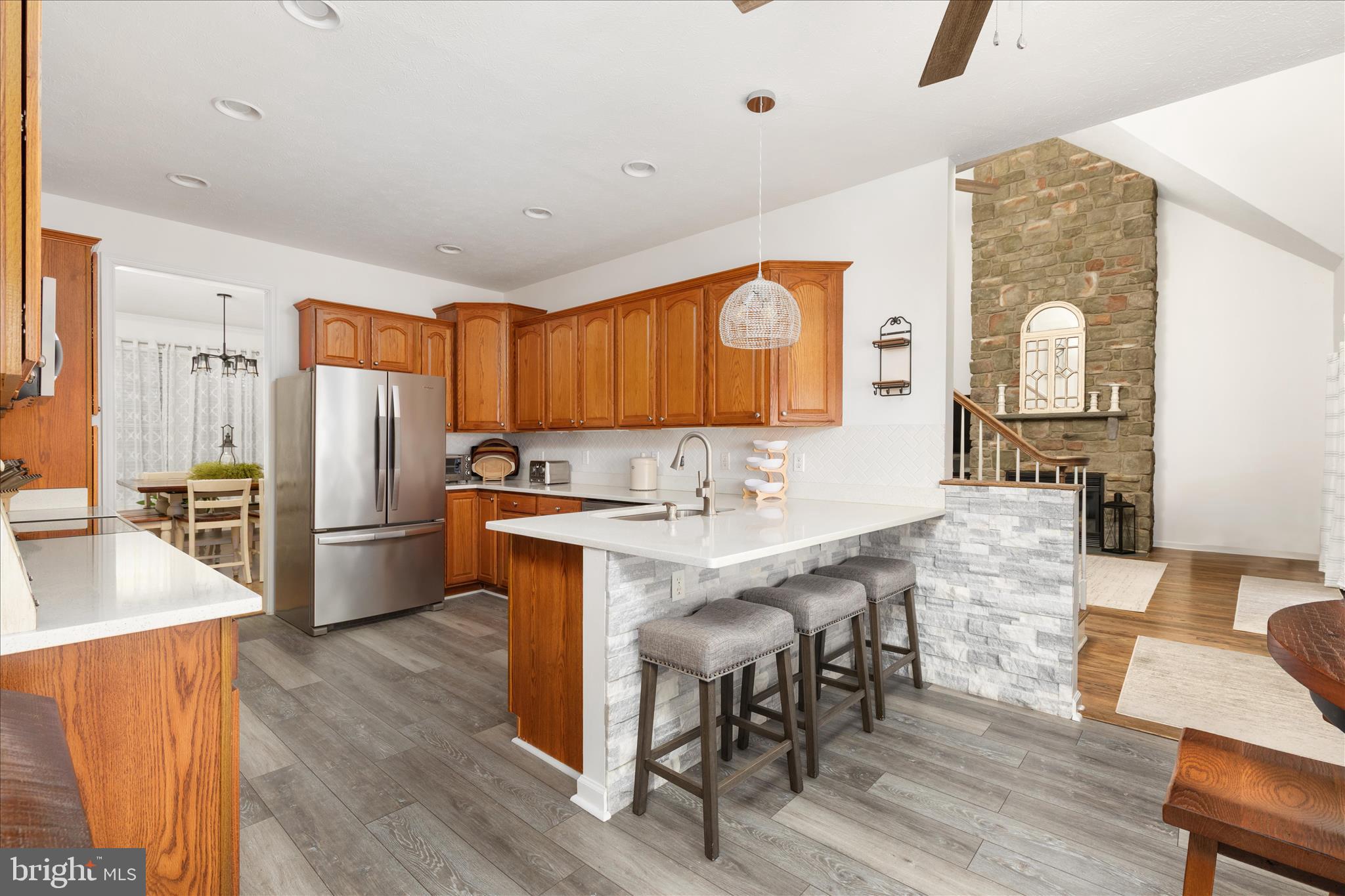 CREEK SIDE WOODS - Residential