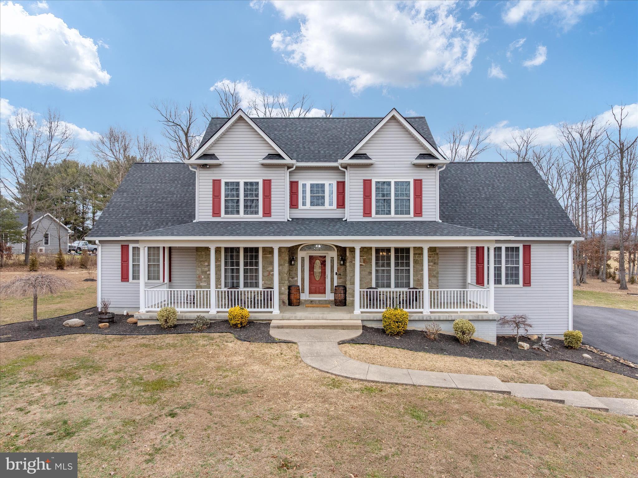 CREEK SIDE WOODS - Residential