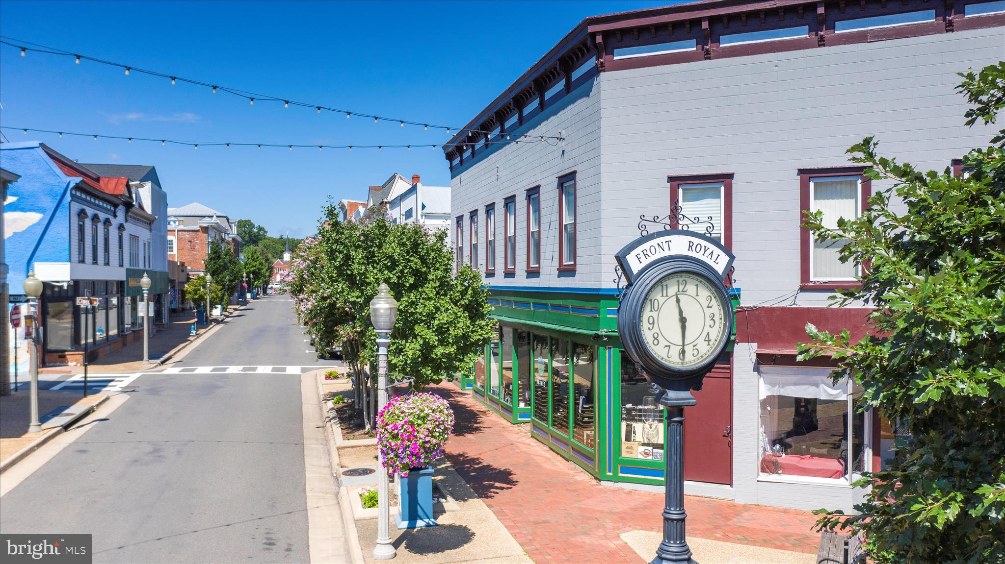 CREEK SIDE WOODS - Residential