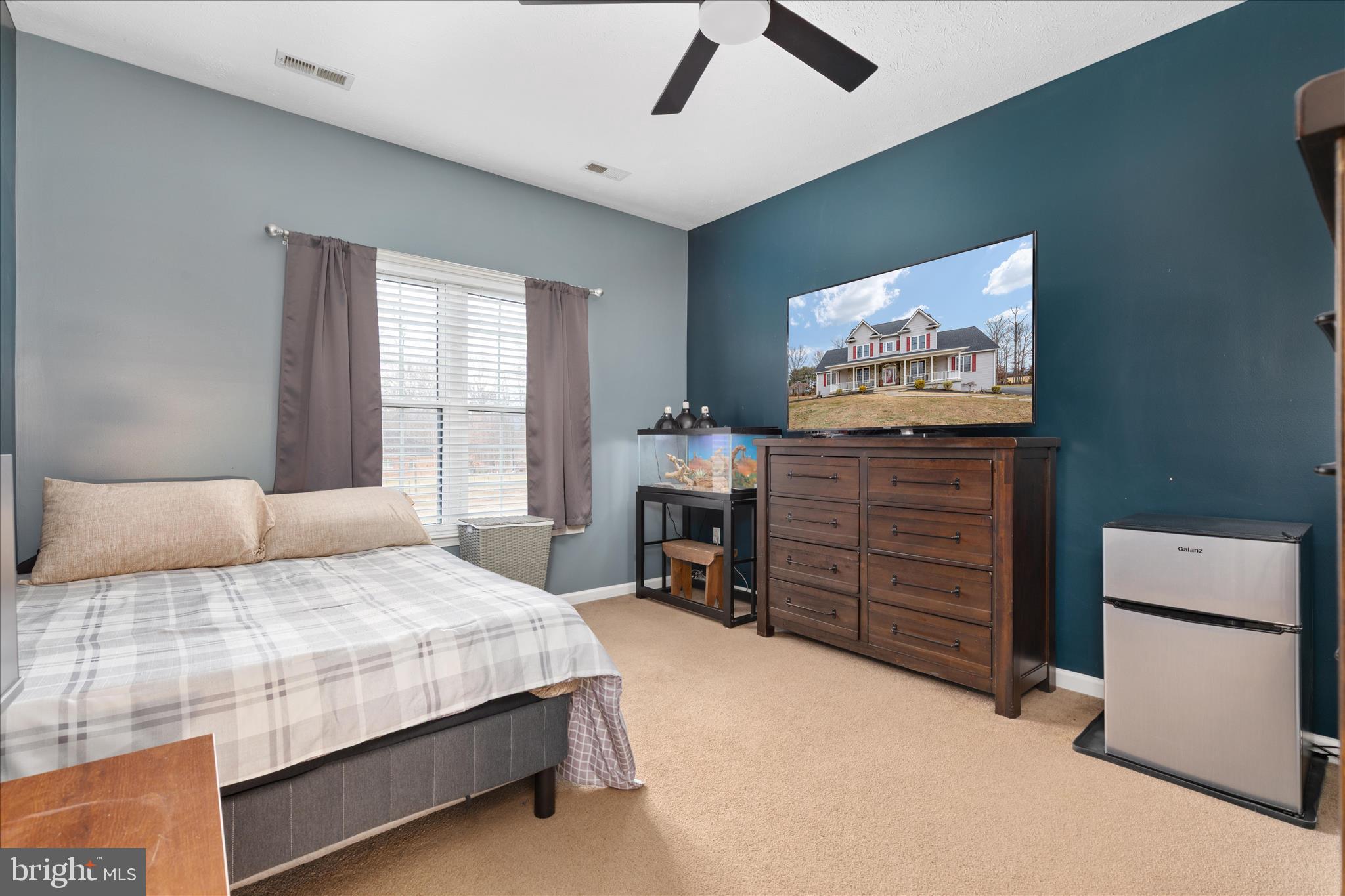 CREEK SIDE WOODS - Residential