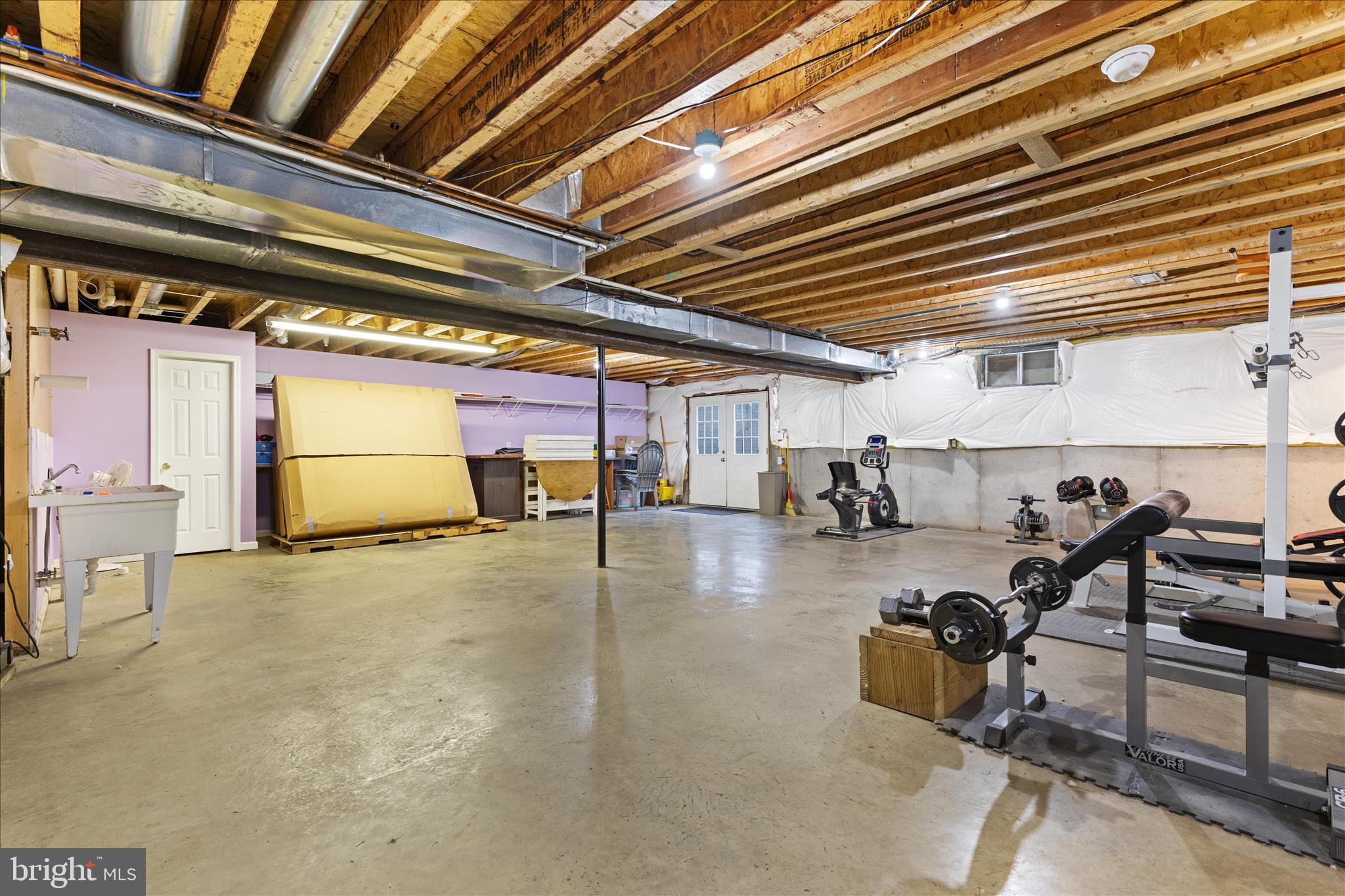 CREEK SIDE WOODS - Residential