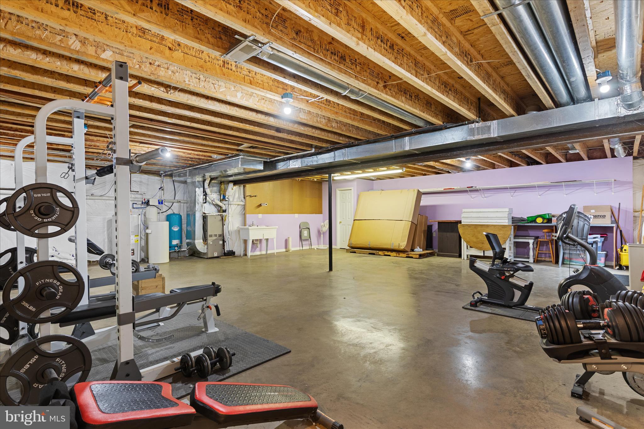 CREEK SIDE WOODS - Residential