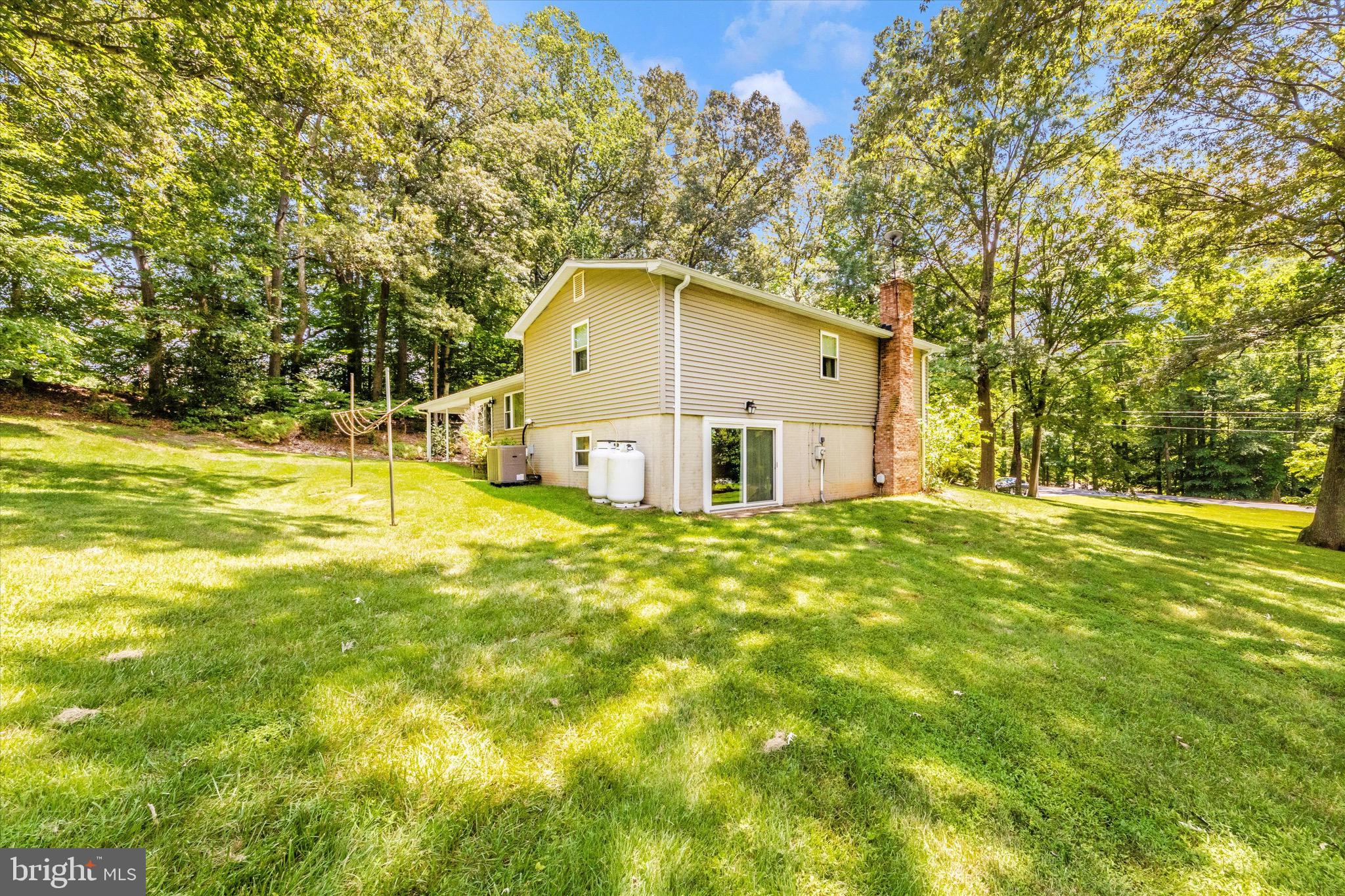 3180 HUNTING CREEK ROAD