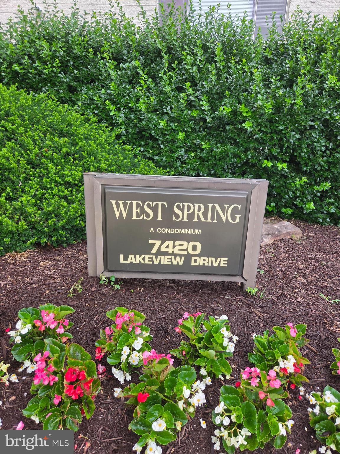 7420 LAKEVIEW DR W103