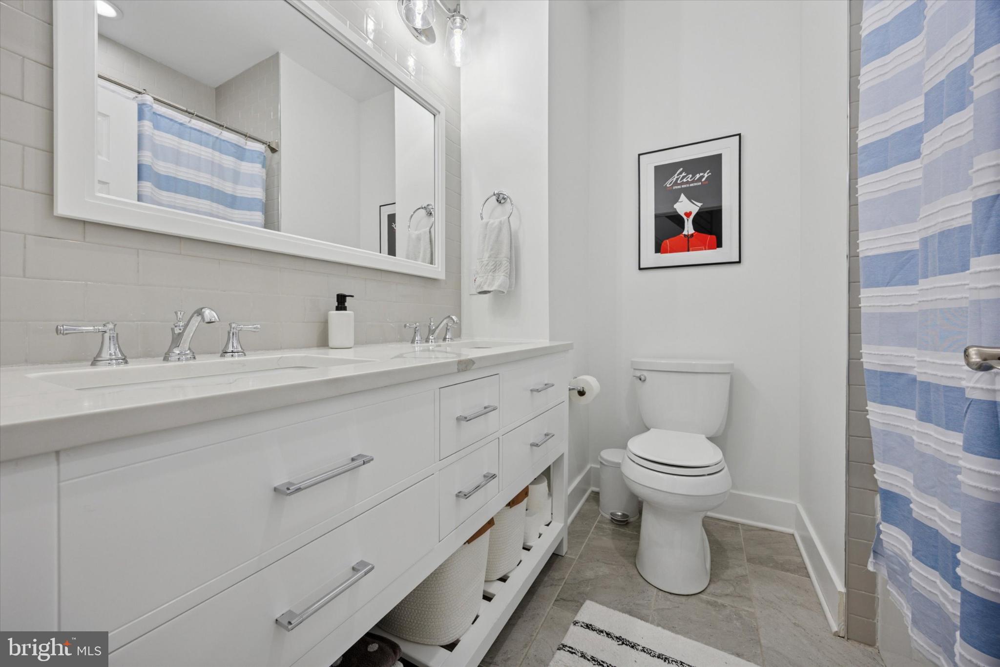 POINT BREEZE - Residential