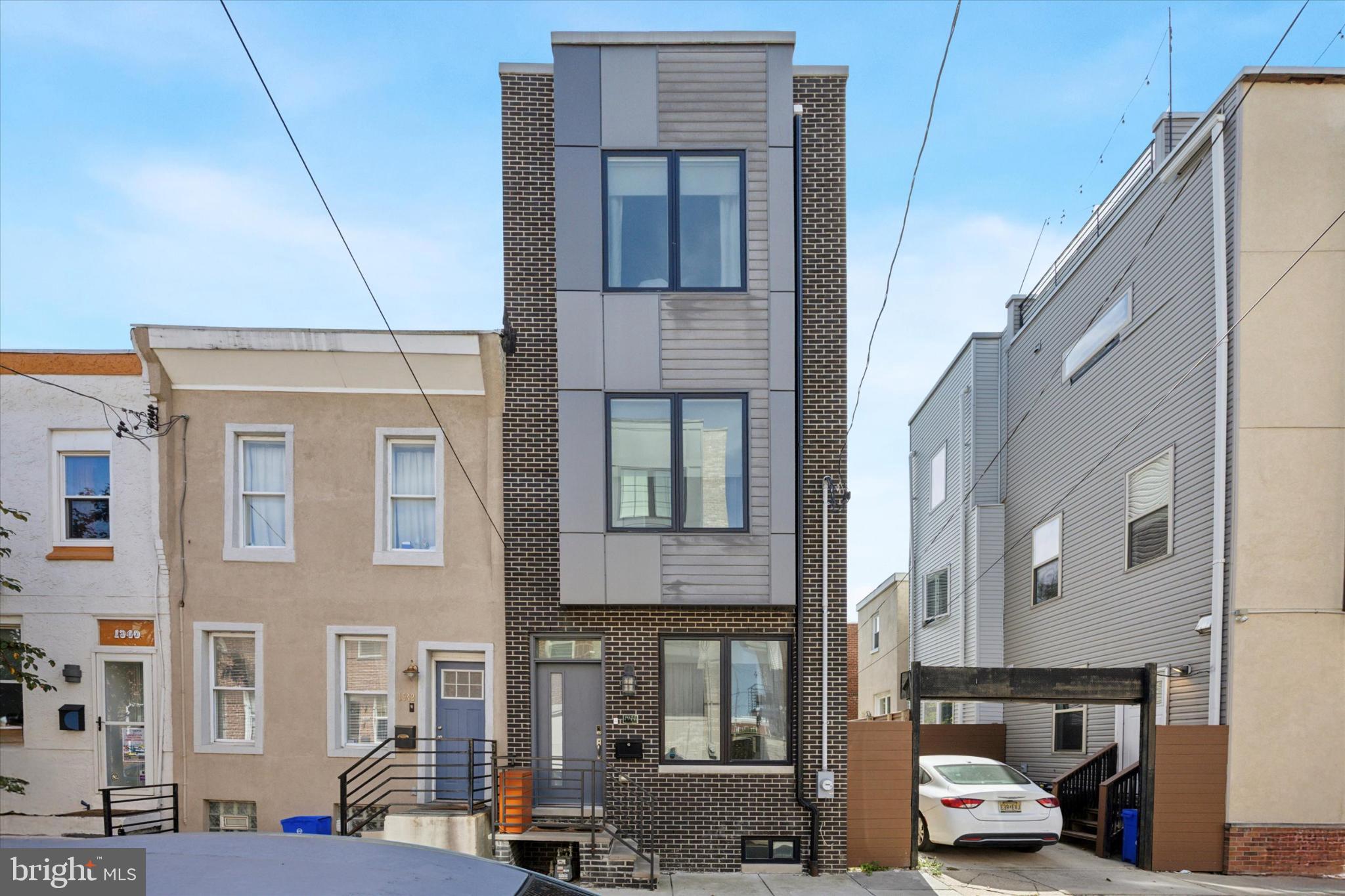 POINT BREEZE - Residential