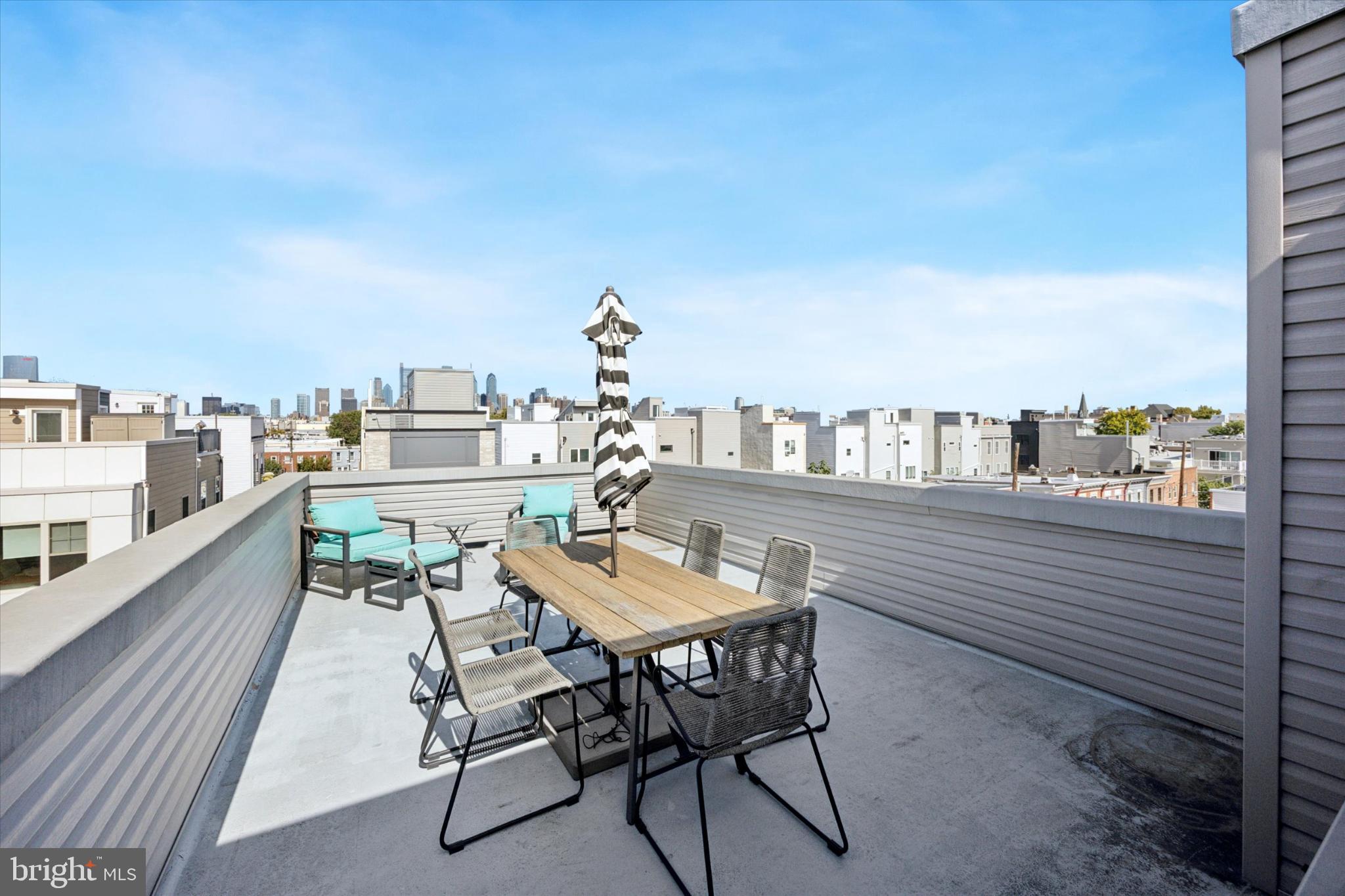 POINT BREEZE - Residential