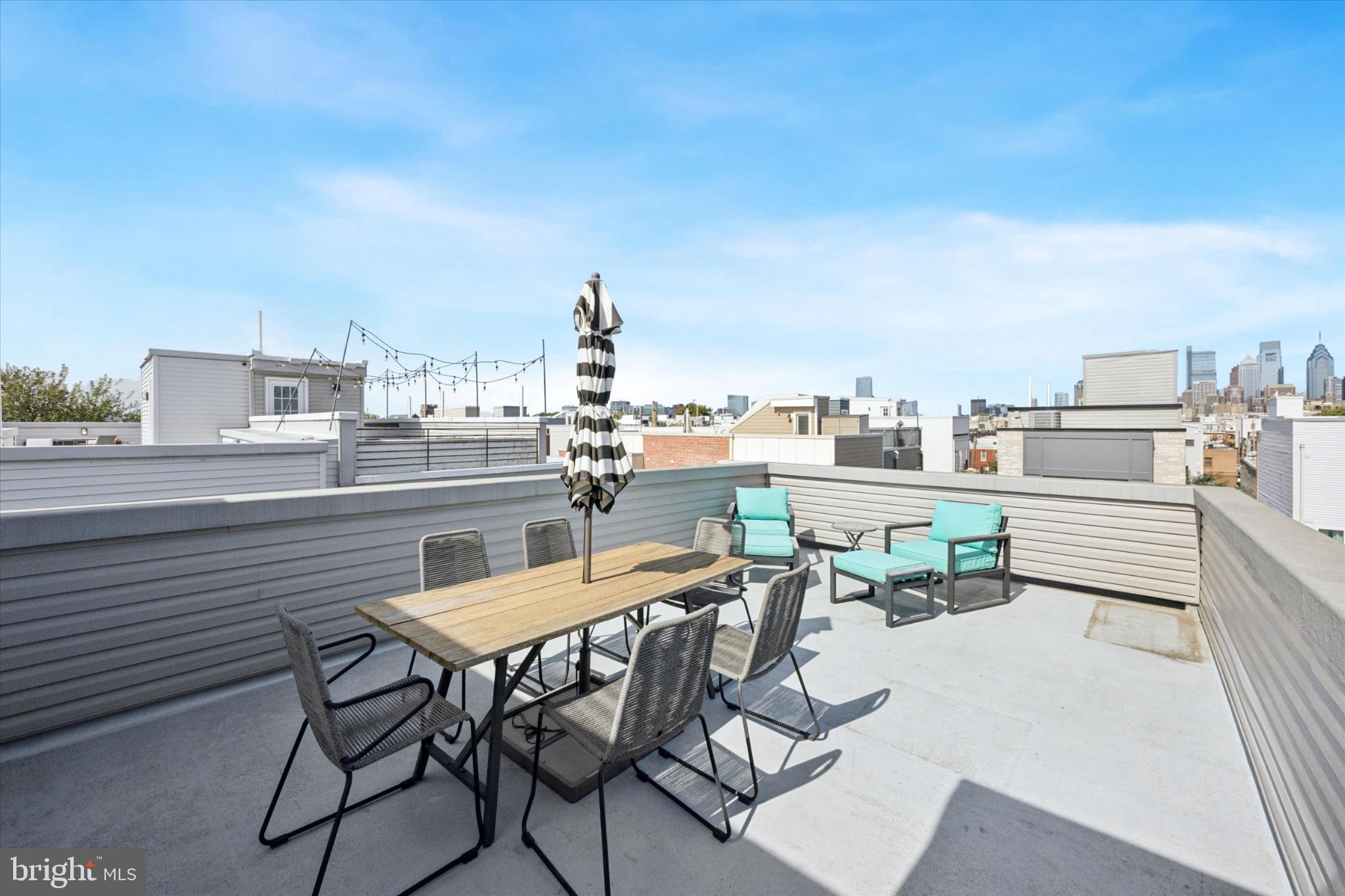 POINT BREEZE - Residential