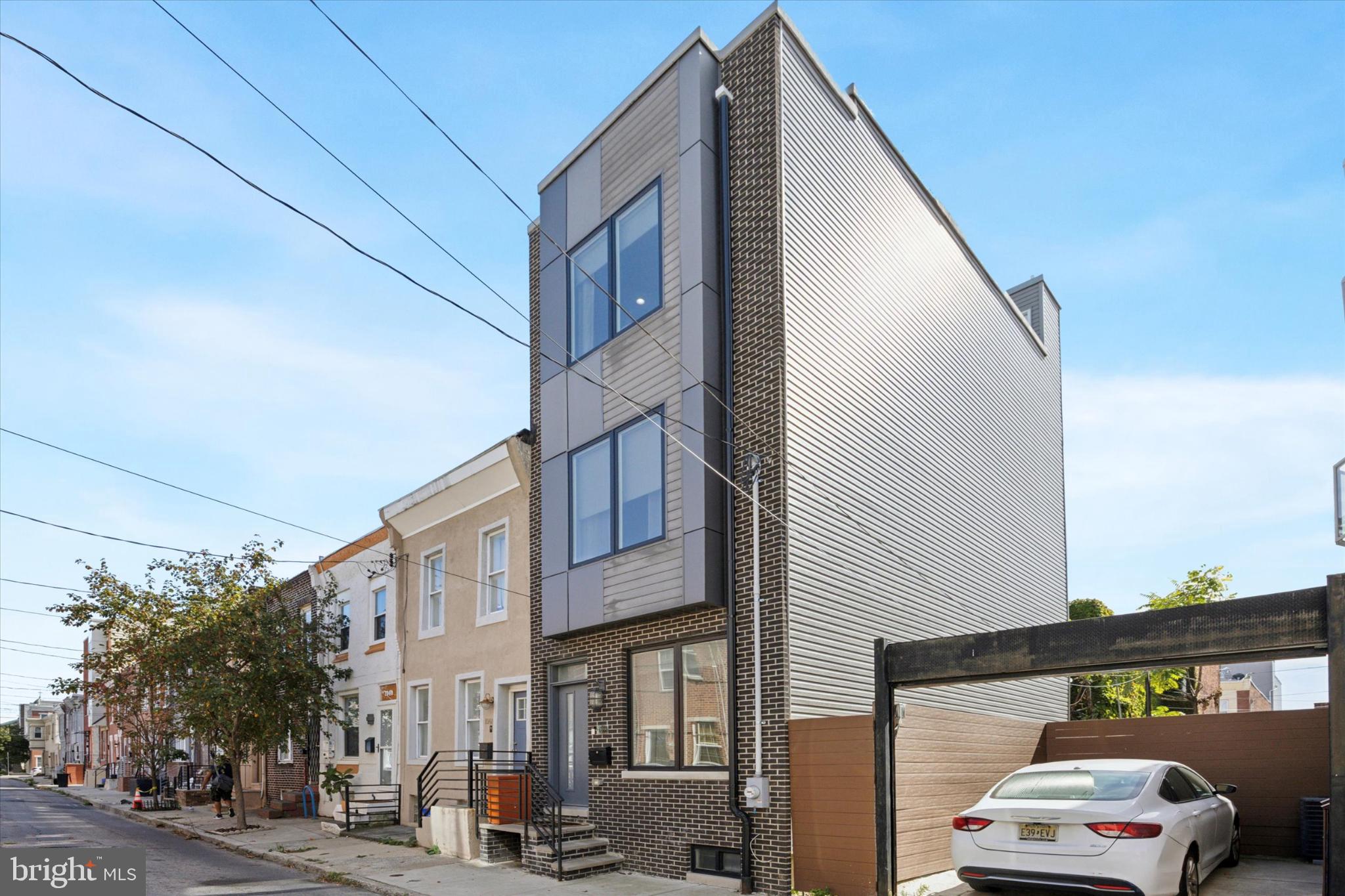 POINT BREEZE - Residential