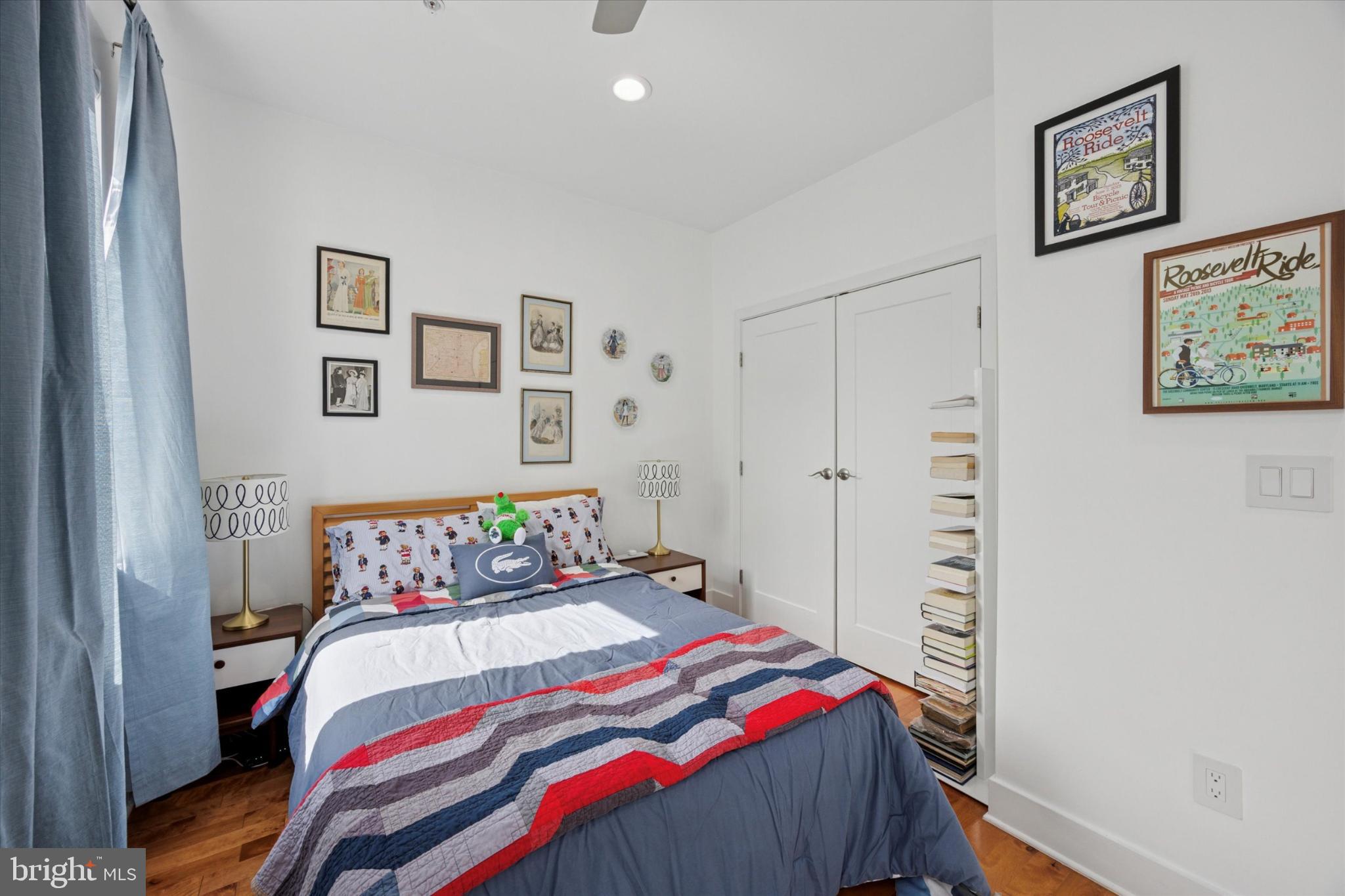 POINT BREEZE - Residential