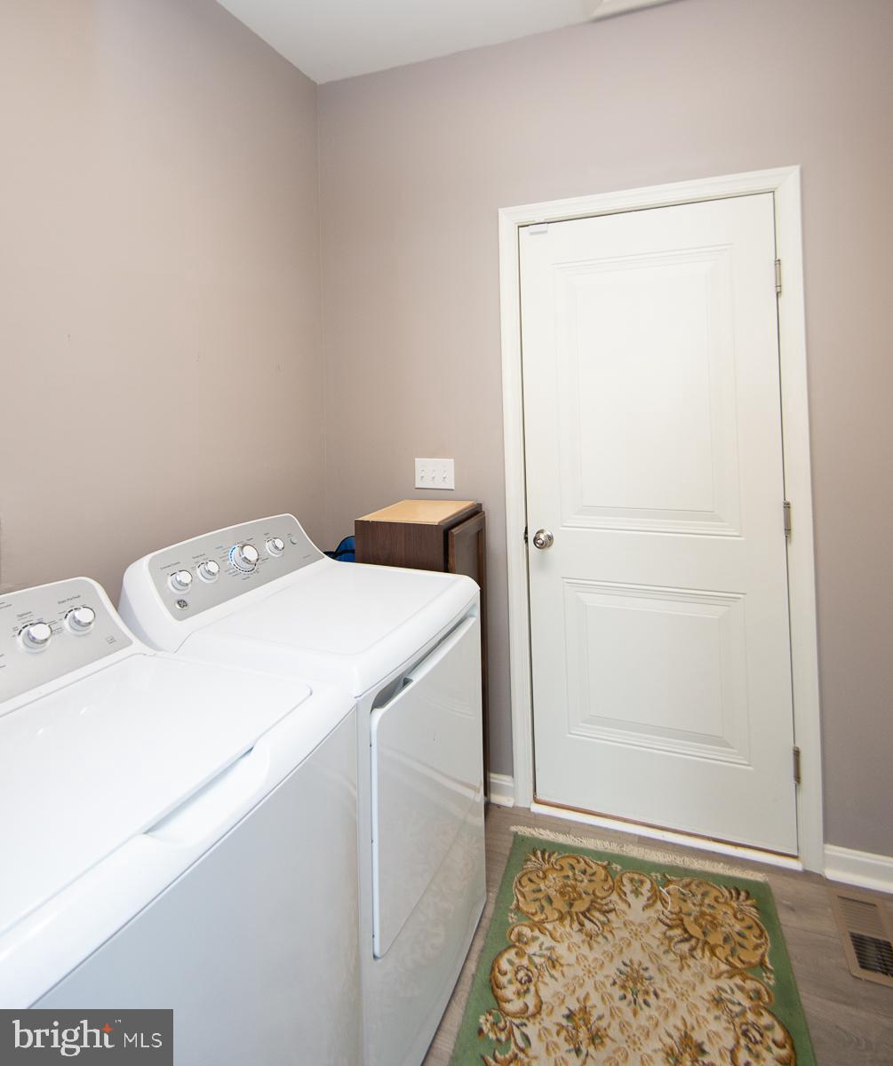 ALGONQUIN - Residential