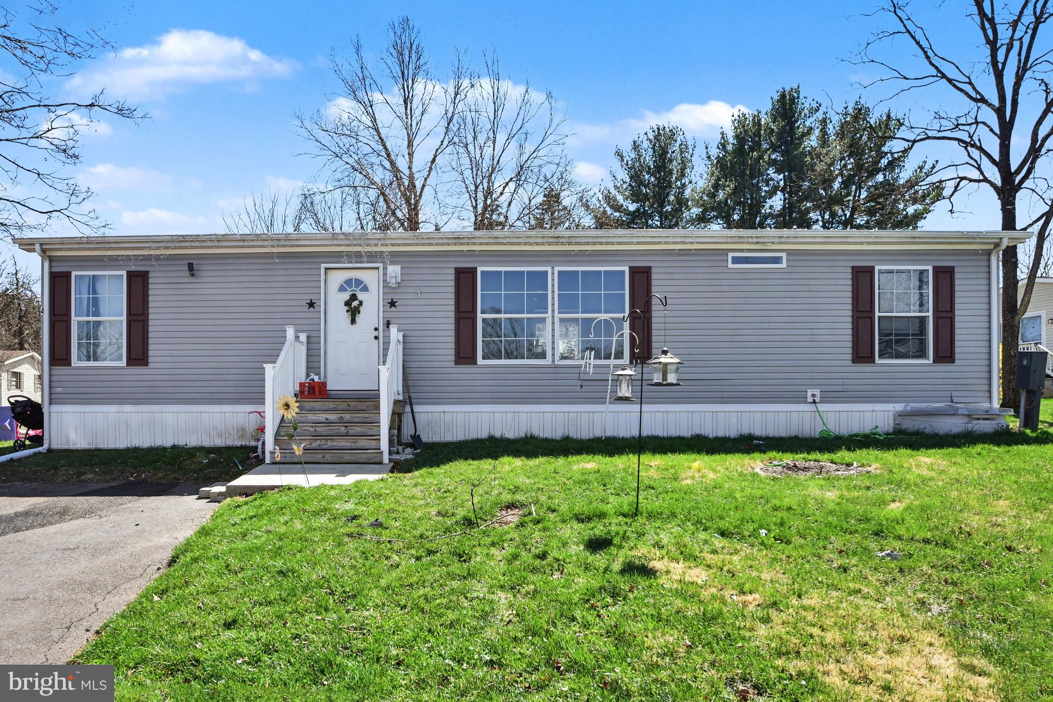 MELODYLAKESCNTRYCLUB - Residential