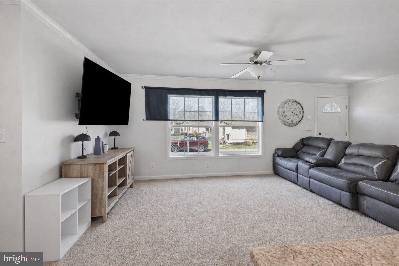 MELODYLAKESCNTRYCLUB - Residential