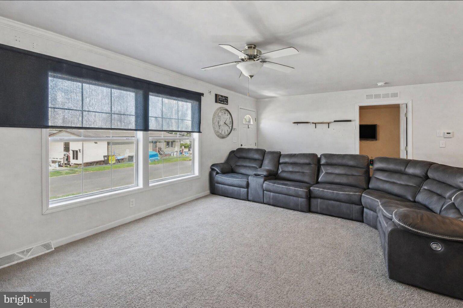 MELODYLAKESCNTRYCLUB - Residential