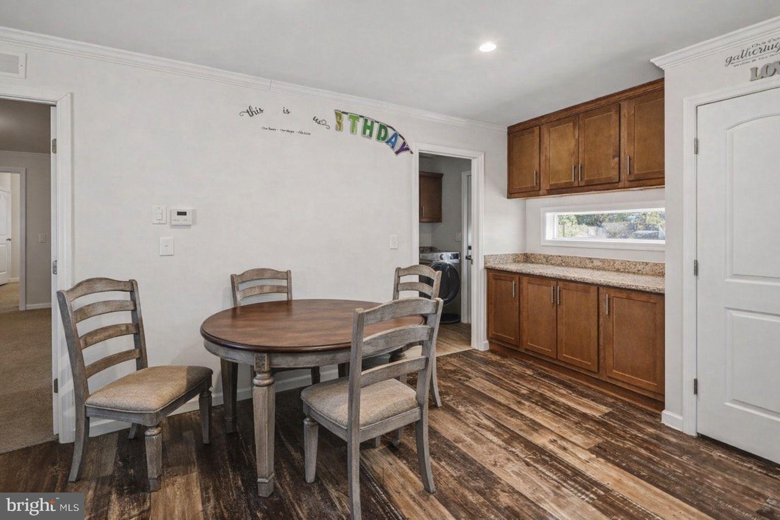 MELODYLAKESCNTRYCLUB - Residential