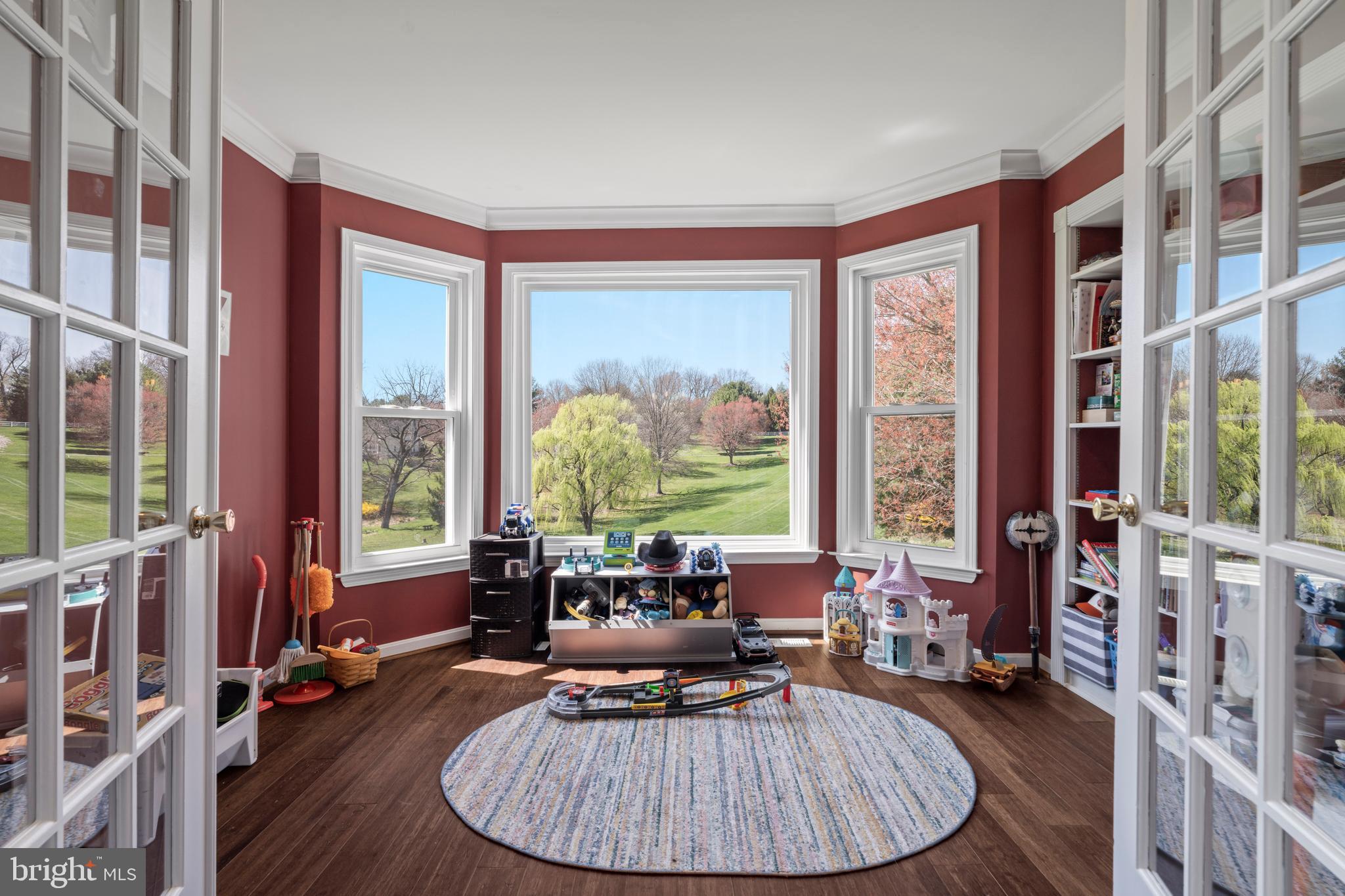 HURLINE FARMS - Residential