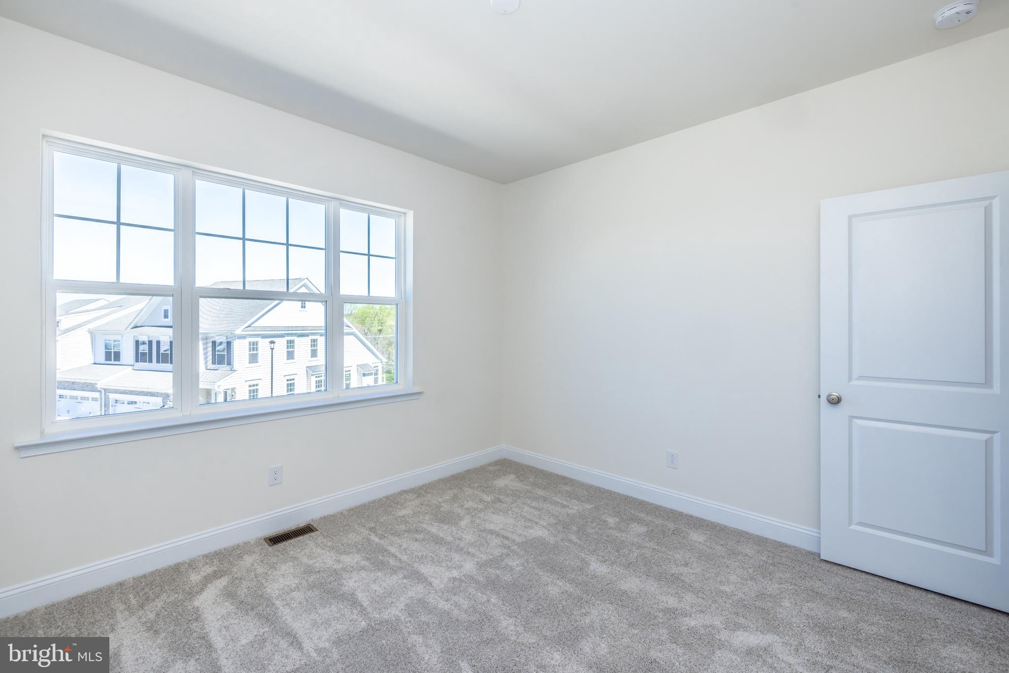 WILLISTOWN POINT - Residential