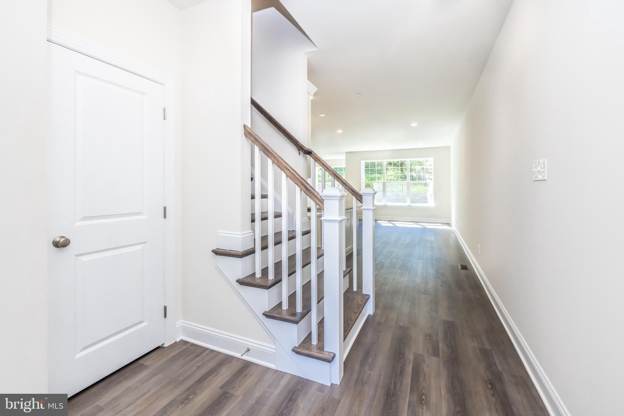 WILLISTOWN POINT - Residential