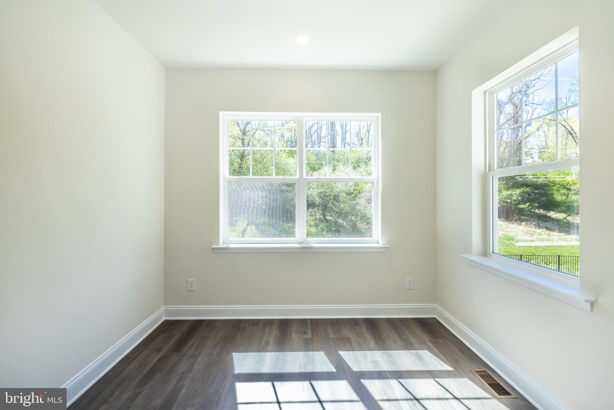 WILLISTOWN POINT - Residential
