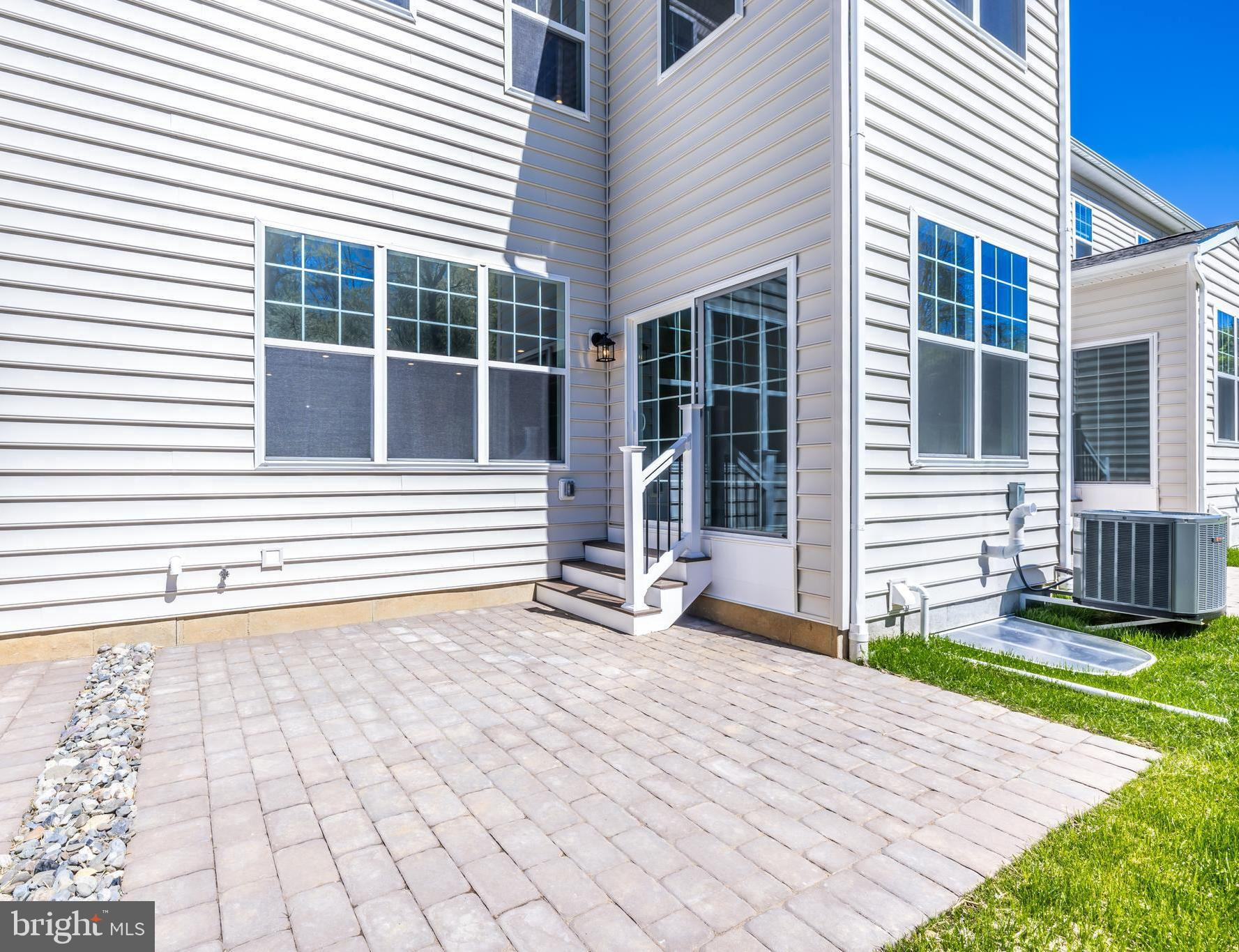 WILLISTOWN POINT - Residential
