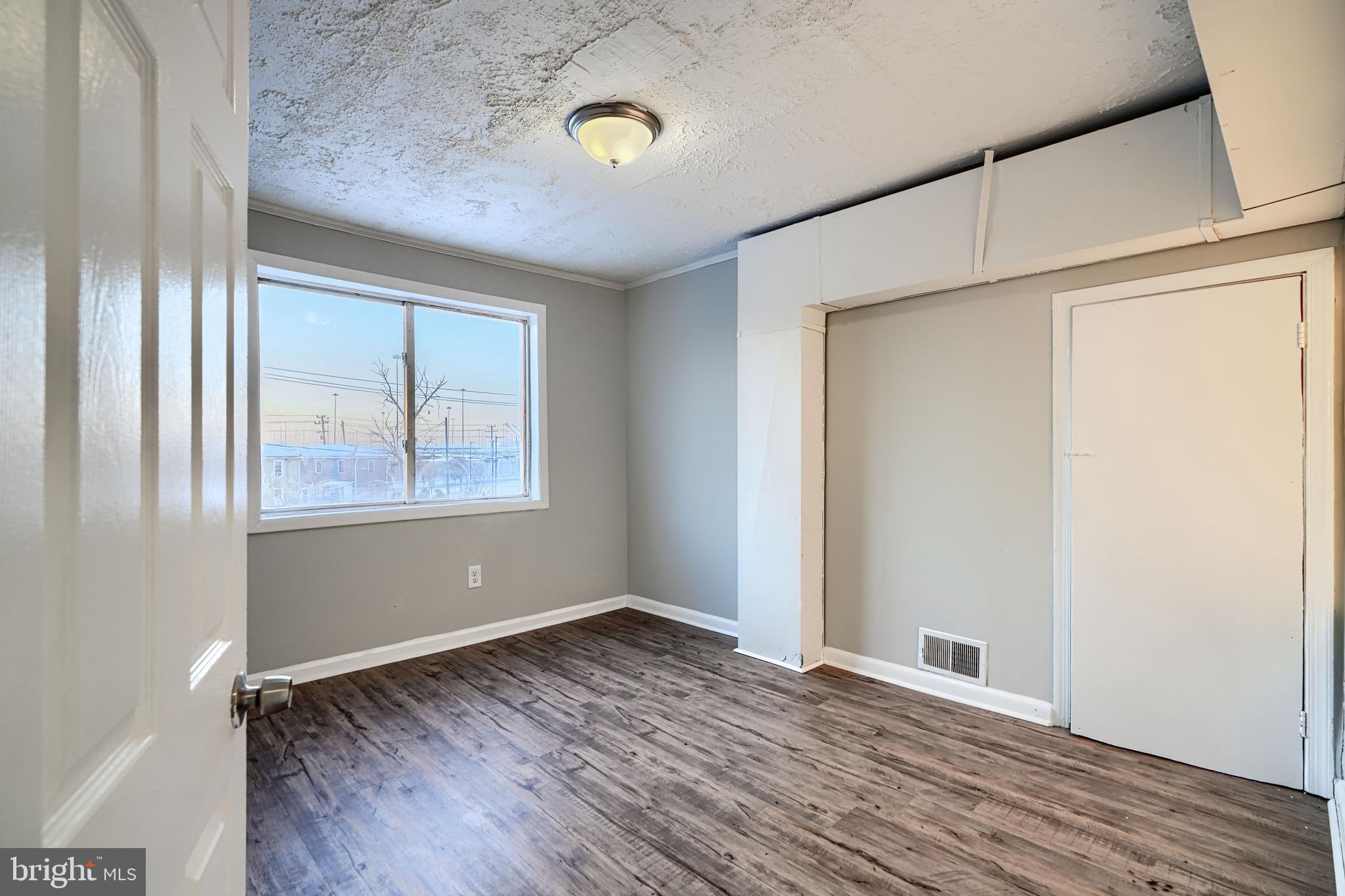 TURNERS MANOR - Residential