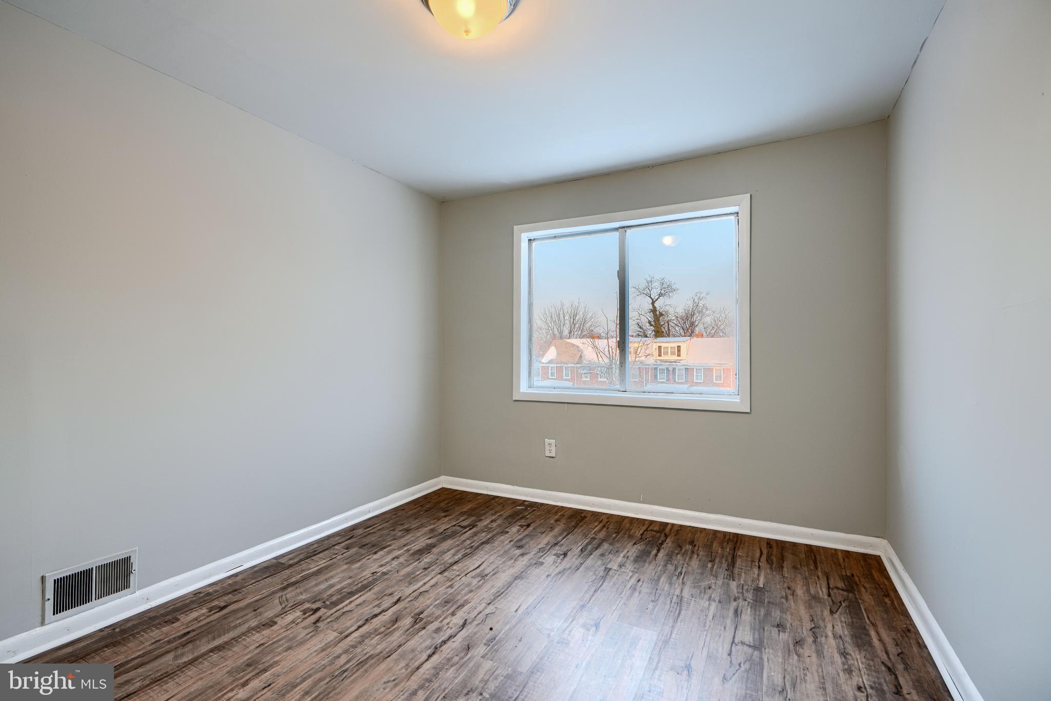 TURNERS MANOR - Residential