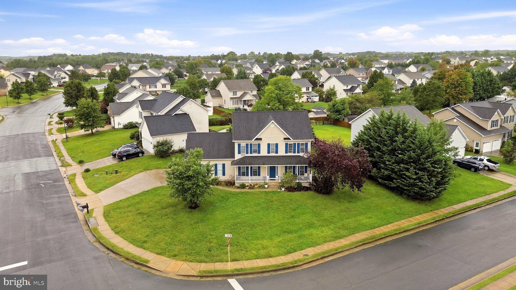 207 CLYDESDALE DRIVE