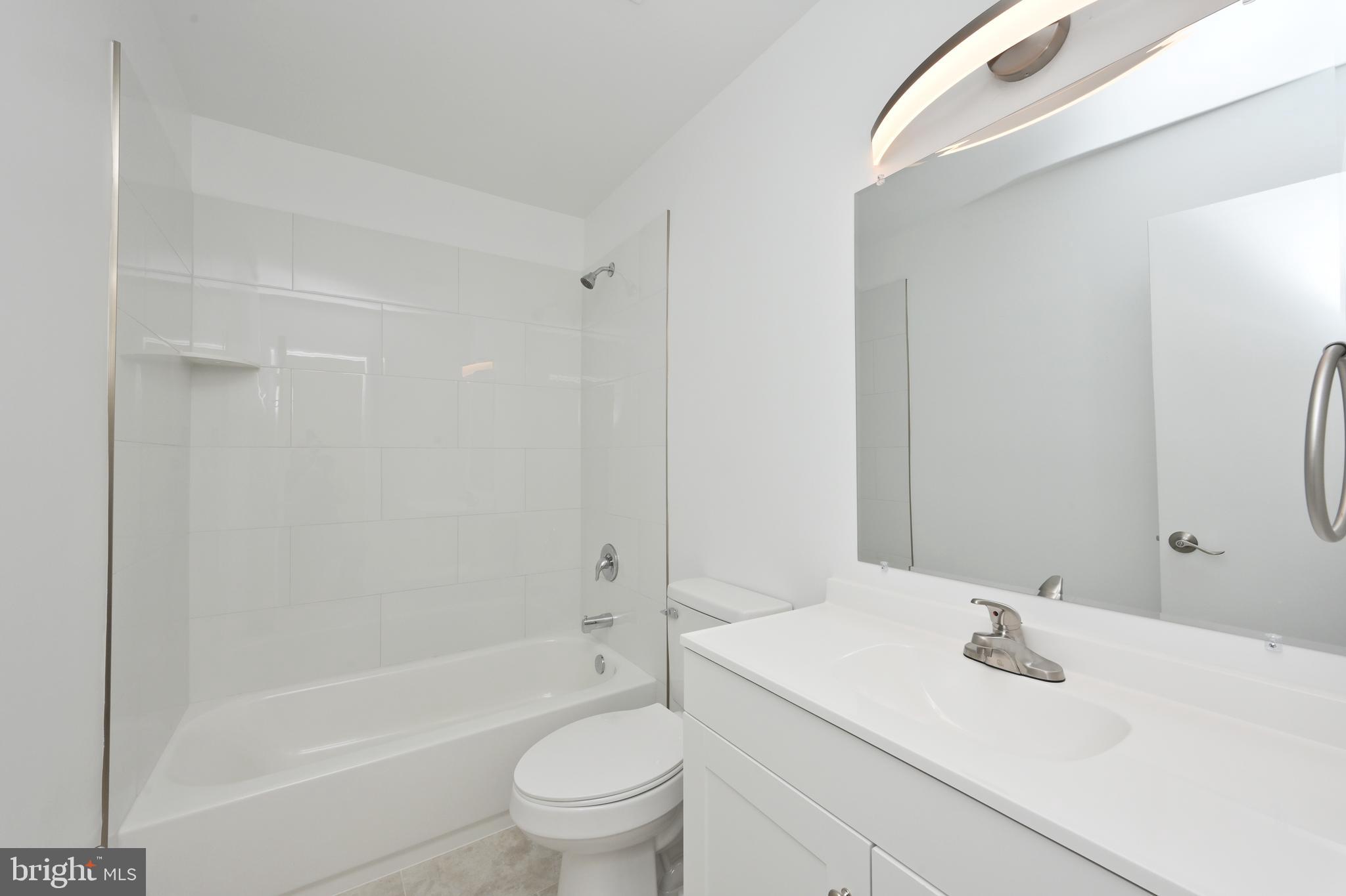 FALLS CHURCH - Residential Lease