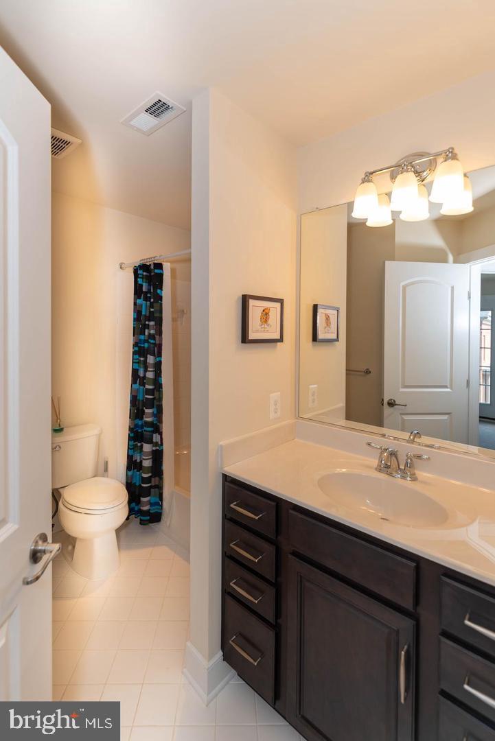 CROWN FARM - Residential Lease