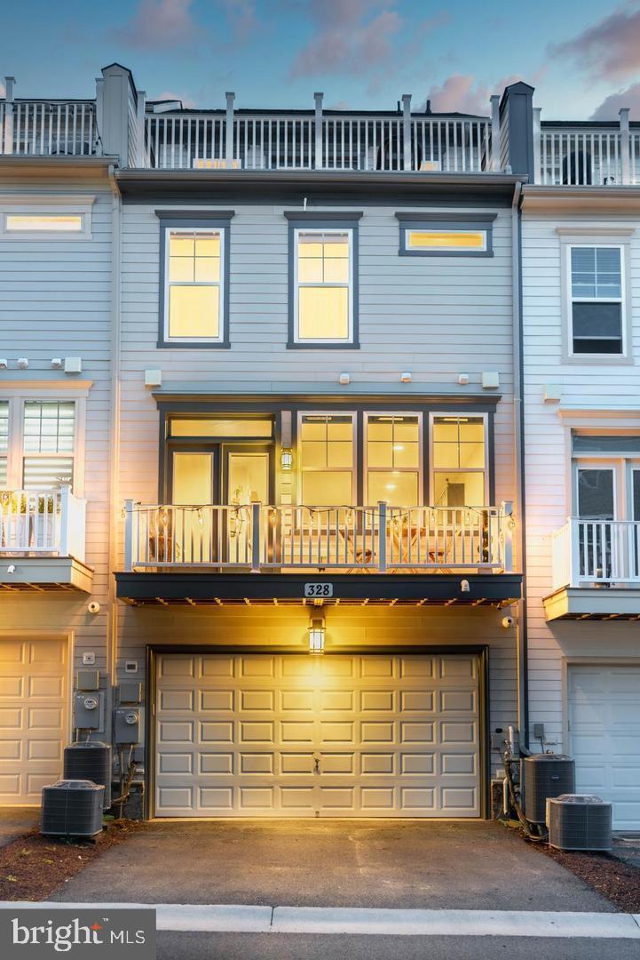 CROWN FARM - Residential Lease