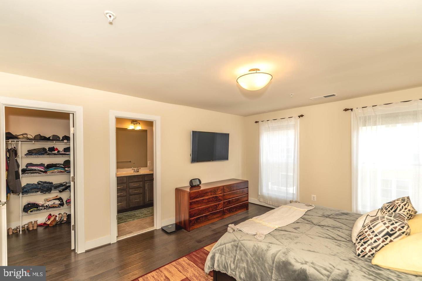 CROWN FARM - Residential Lease