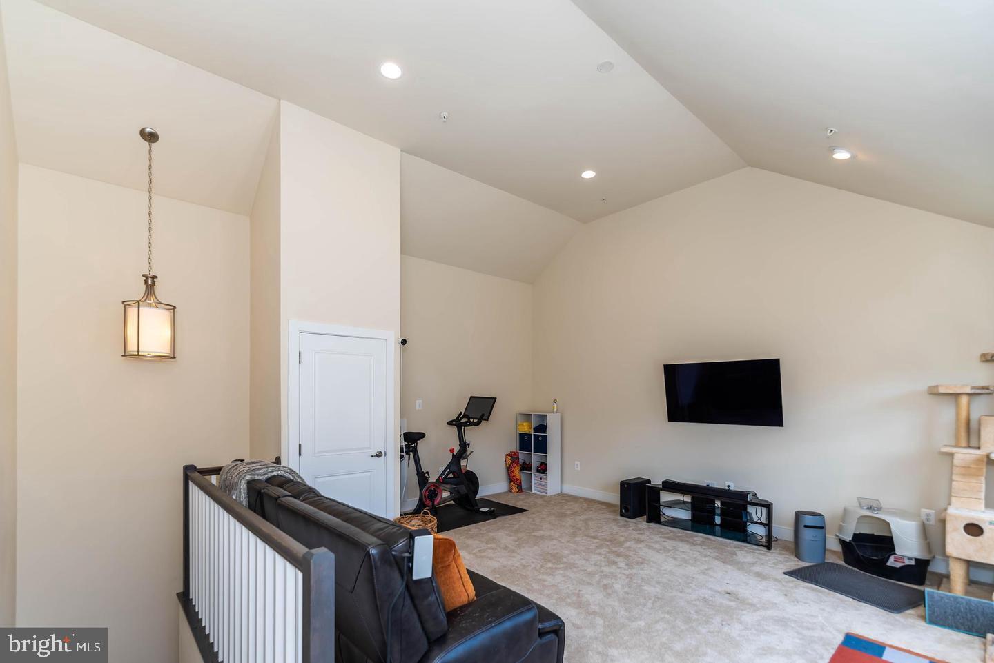 CROWN FARM - Residential Lease