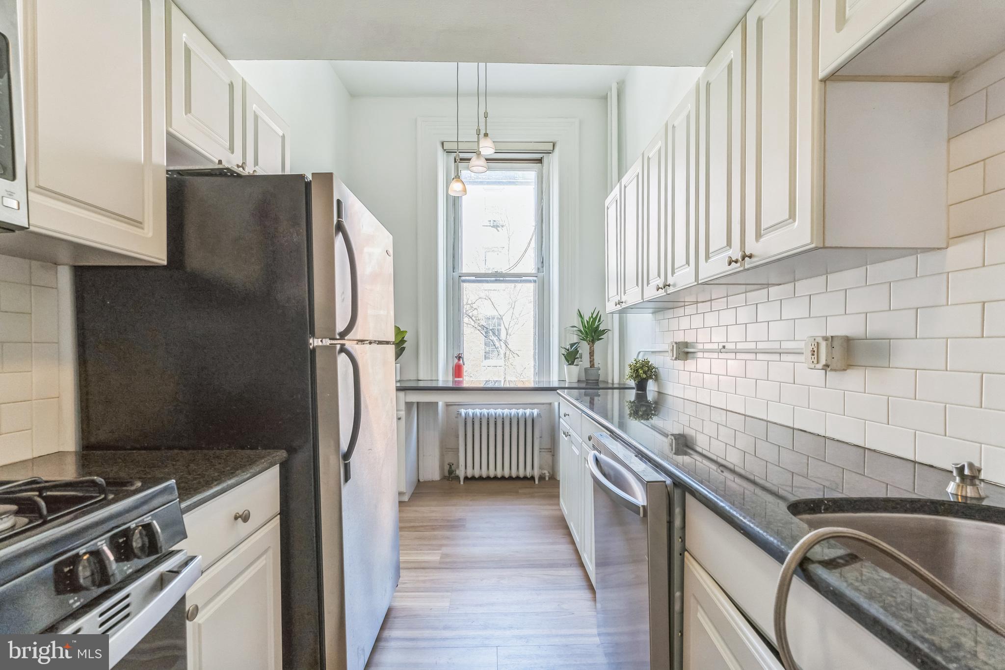 RITTENHOUSE SQUARE - Residential Lease