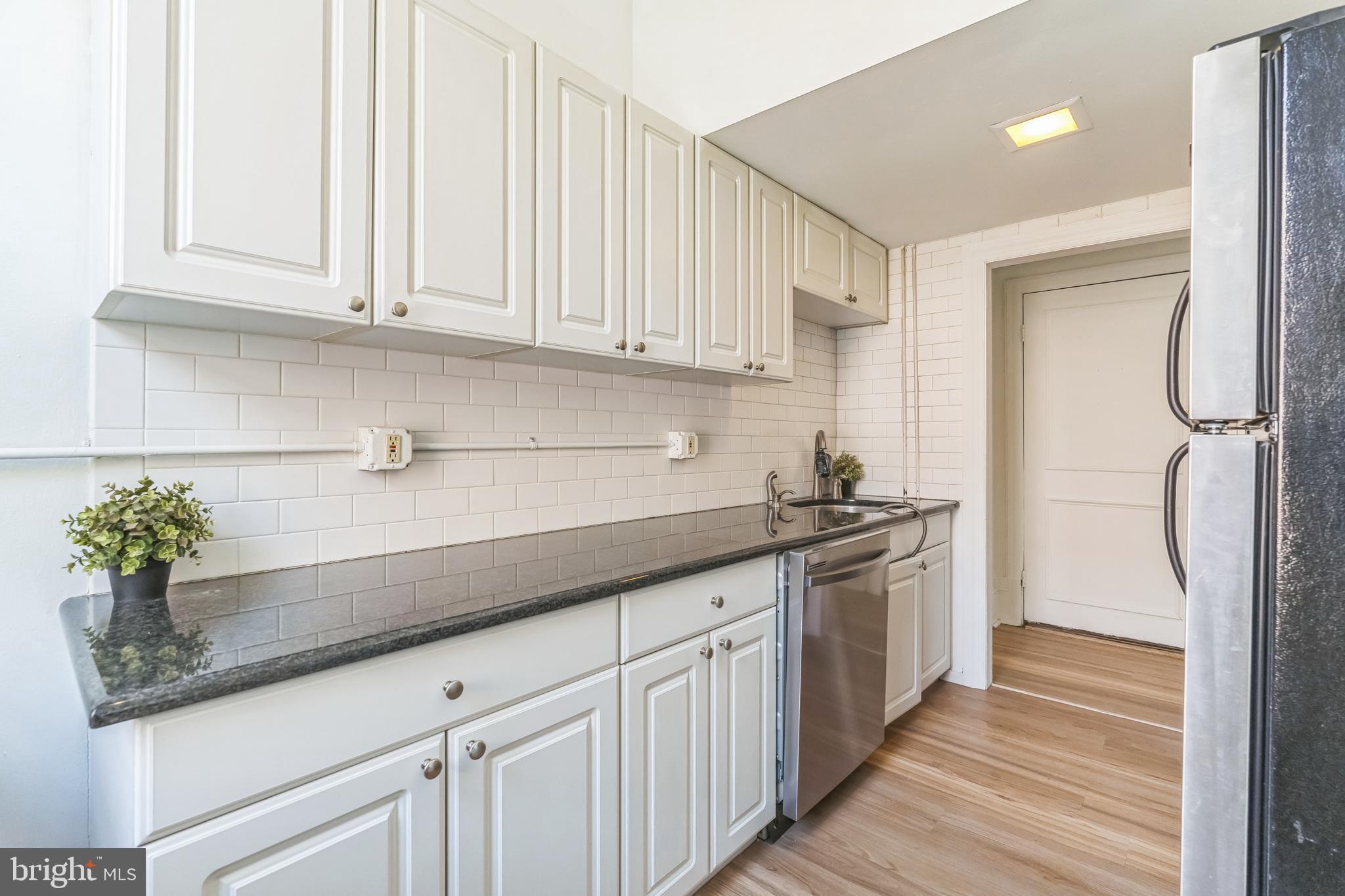 RITTENHOUSE SQUARE - Residential Lease