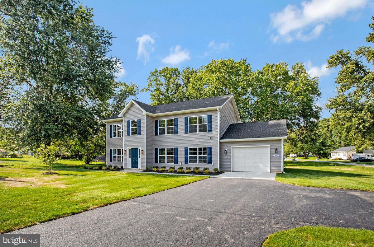 10 POPLAR LANE E