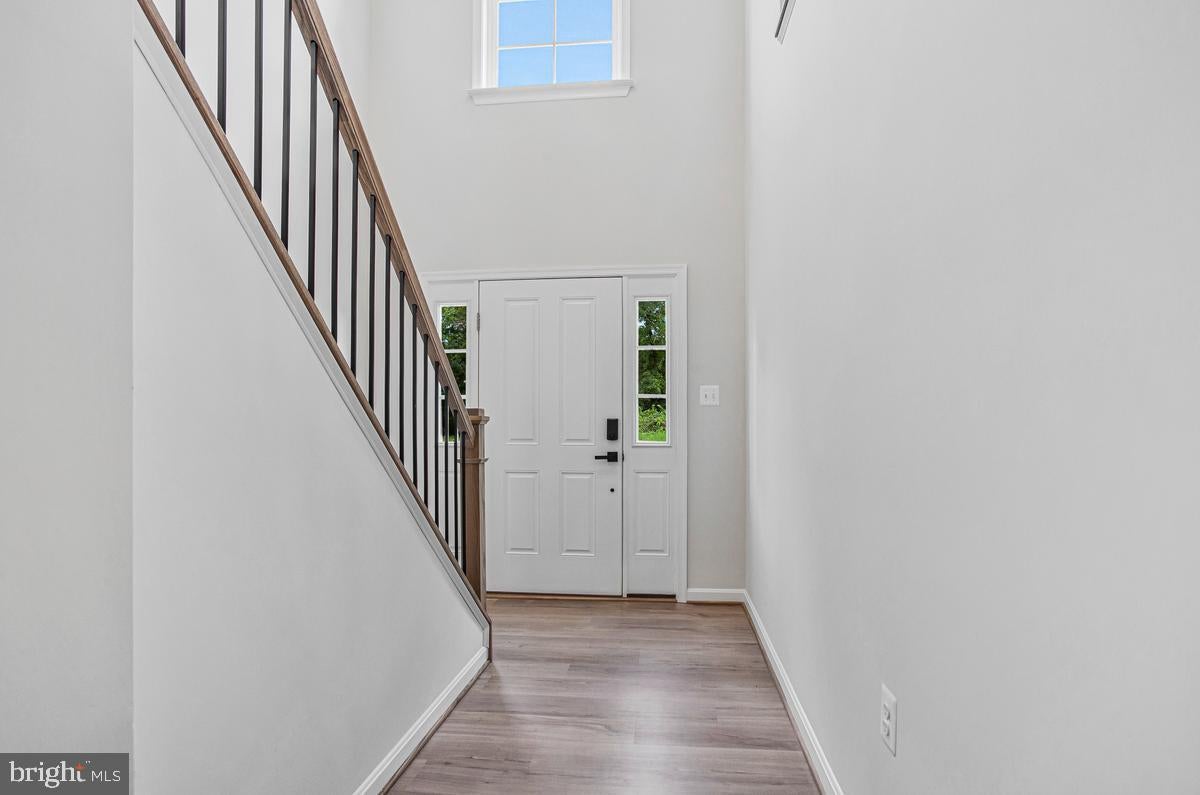 10 POPLAR LANE E