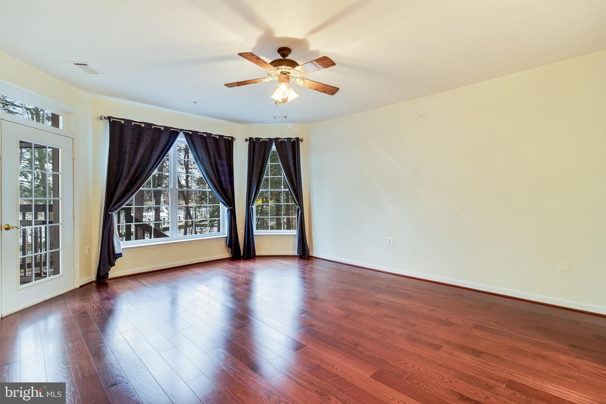 SOLOMONS LANDING - Residential