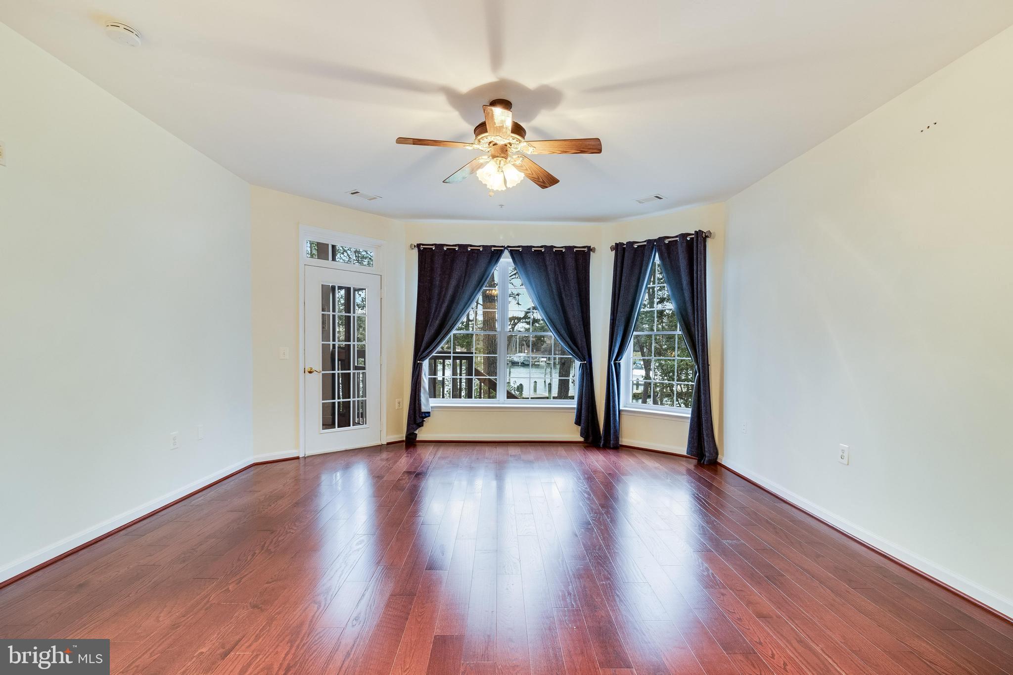 SOLOMONS LANDING - Residential