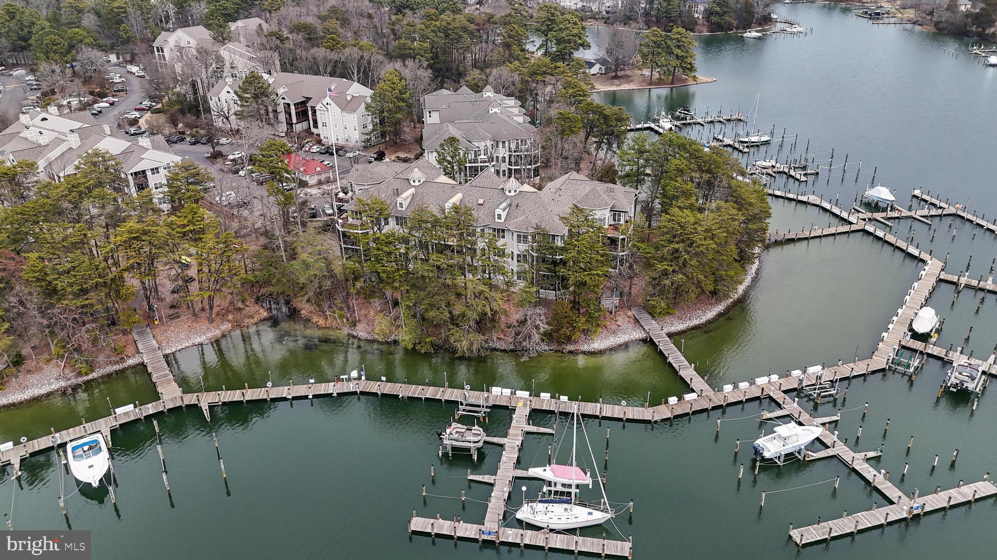 SOLOMONS LANDING - Residential