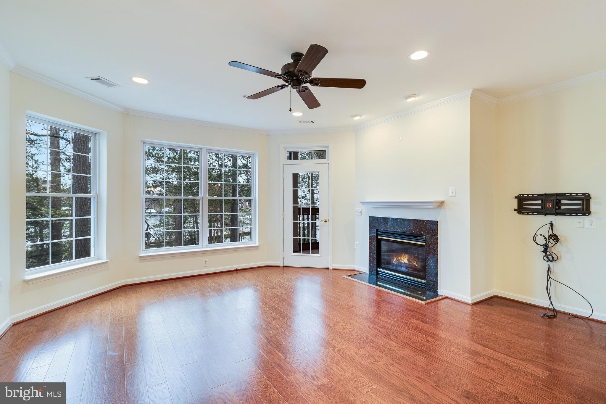 SOLOMONS LANDING - Residential